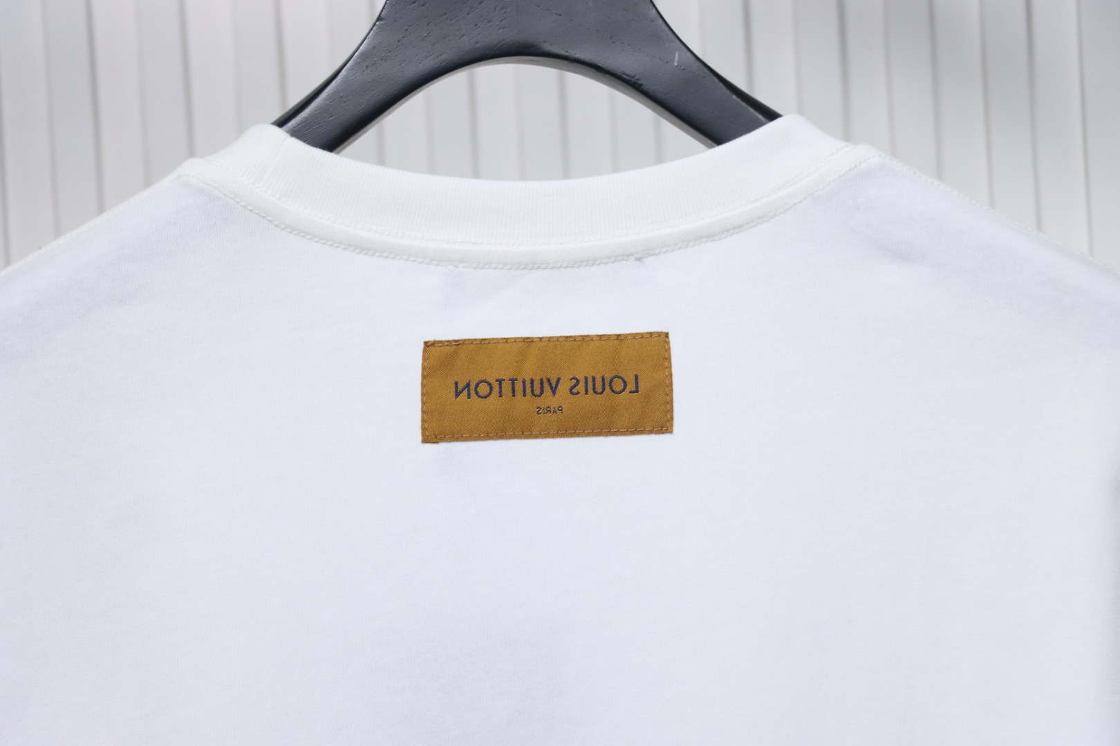 Louis Vuitton Colorful Gradient Logo Toothbrush Embroidered Short Sleeve T-shirt White