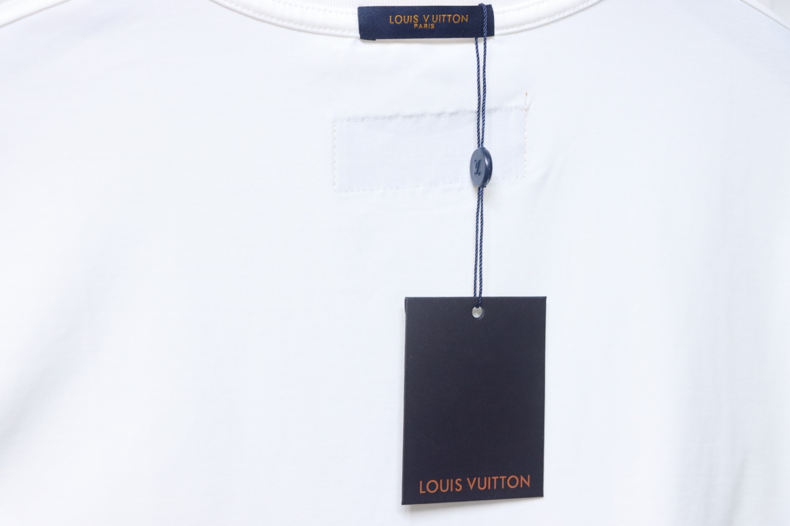 Louis Vuitton Employee Limited Edition Foam Print Short Sleeve T-Shirt White