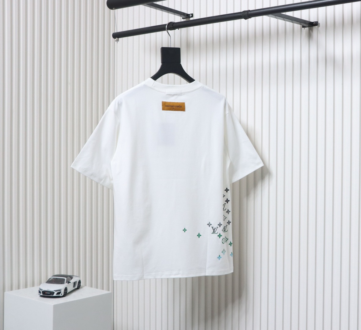 Louis Vuitton Employee Limited Edition Foam Print Short Sleeve T-Shirt White