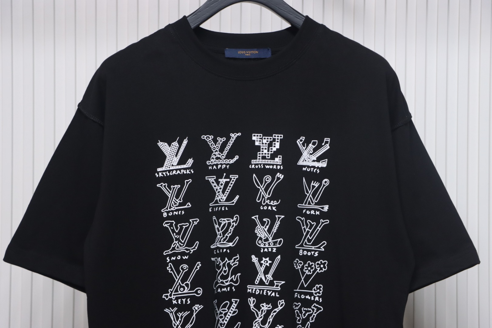 Louis Vuitton full letter logo print short sleeve black