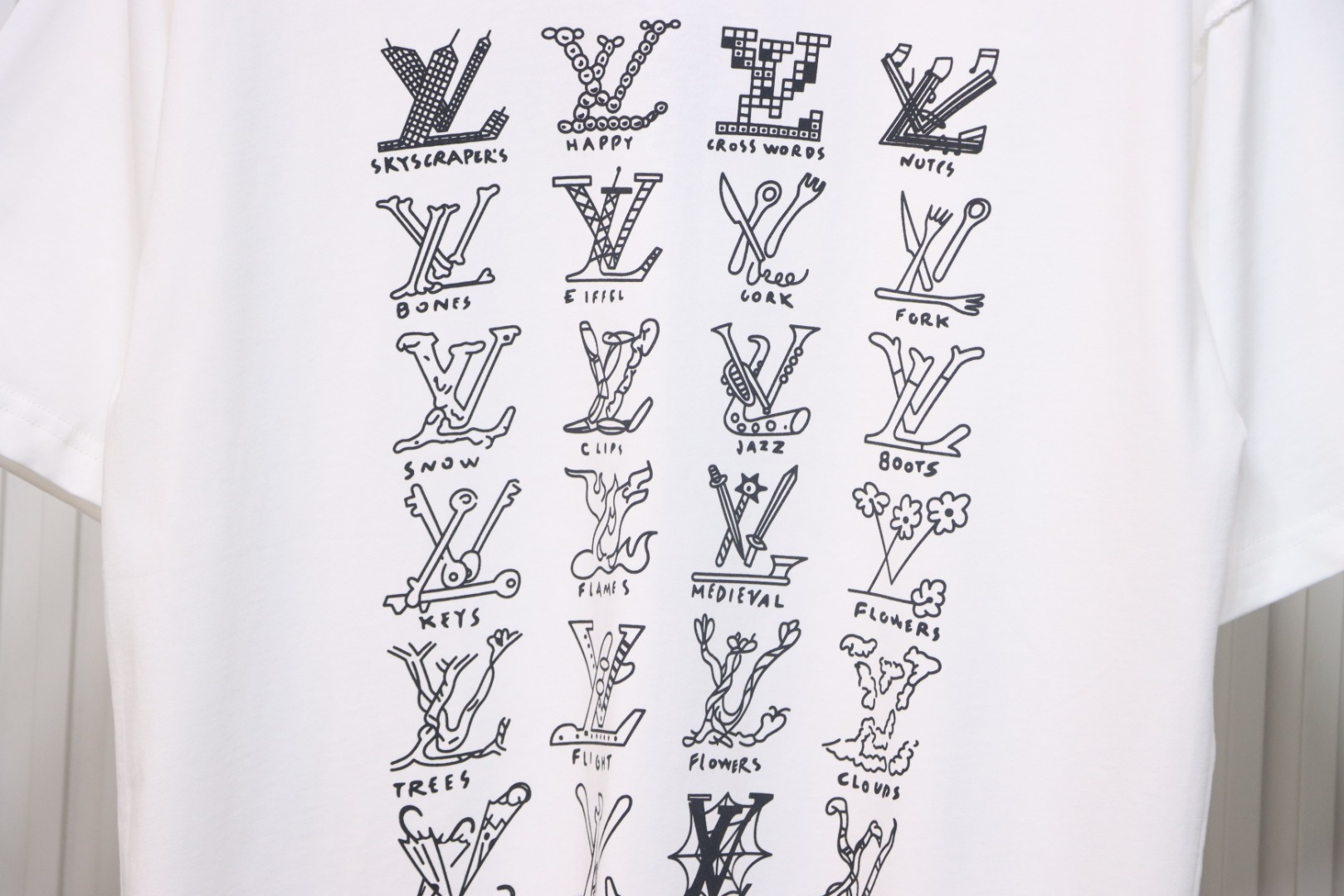 Louis Vuitton full letter logo print short sleeve White