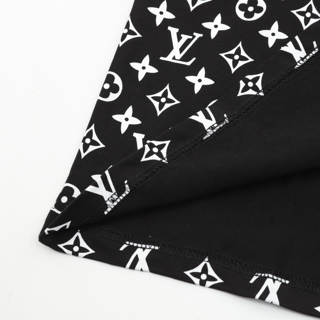 Louis Vuitton Gradient Full Print Monochrome Print Short Sleeve