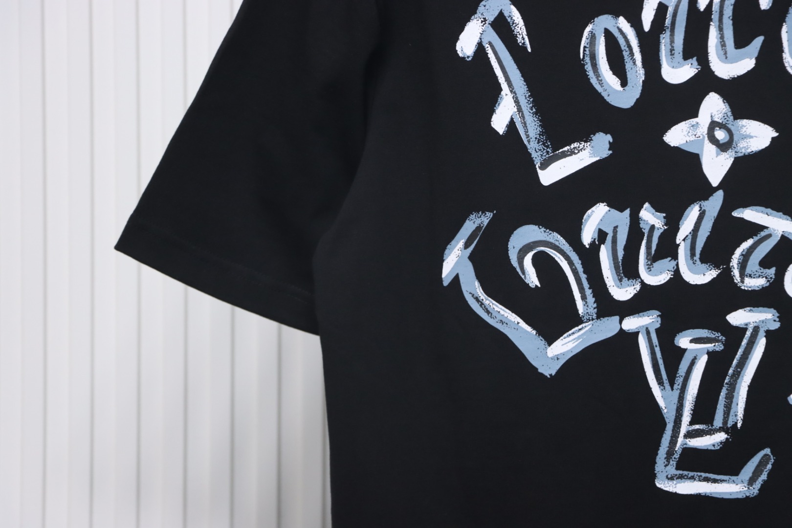 Louis Vuitton Hand-painted Graffiti Letters Printed Short Sleeve Black