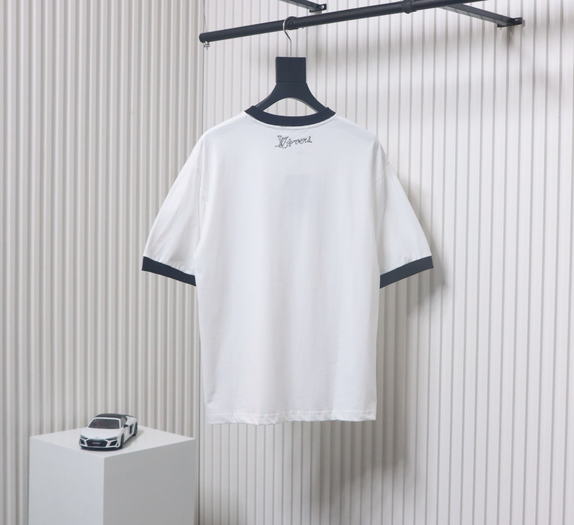 Louis Vuitton letter logo road sign print round neck short sleeves