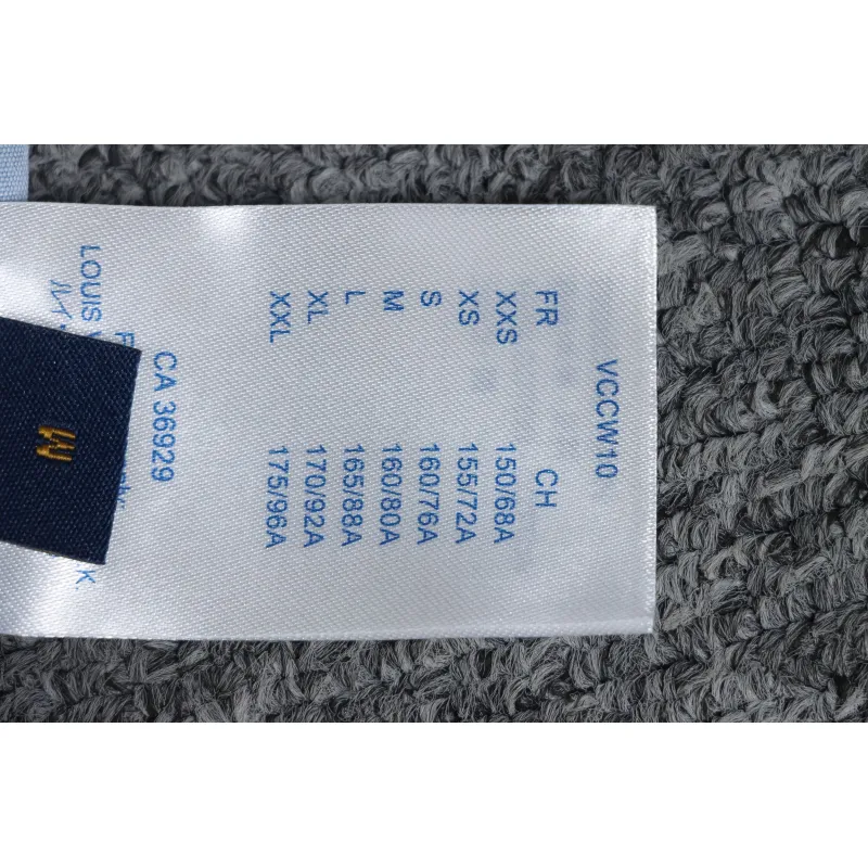 Louis Vuitton LV 24ss coral seagrass print shorts
