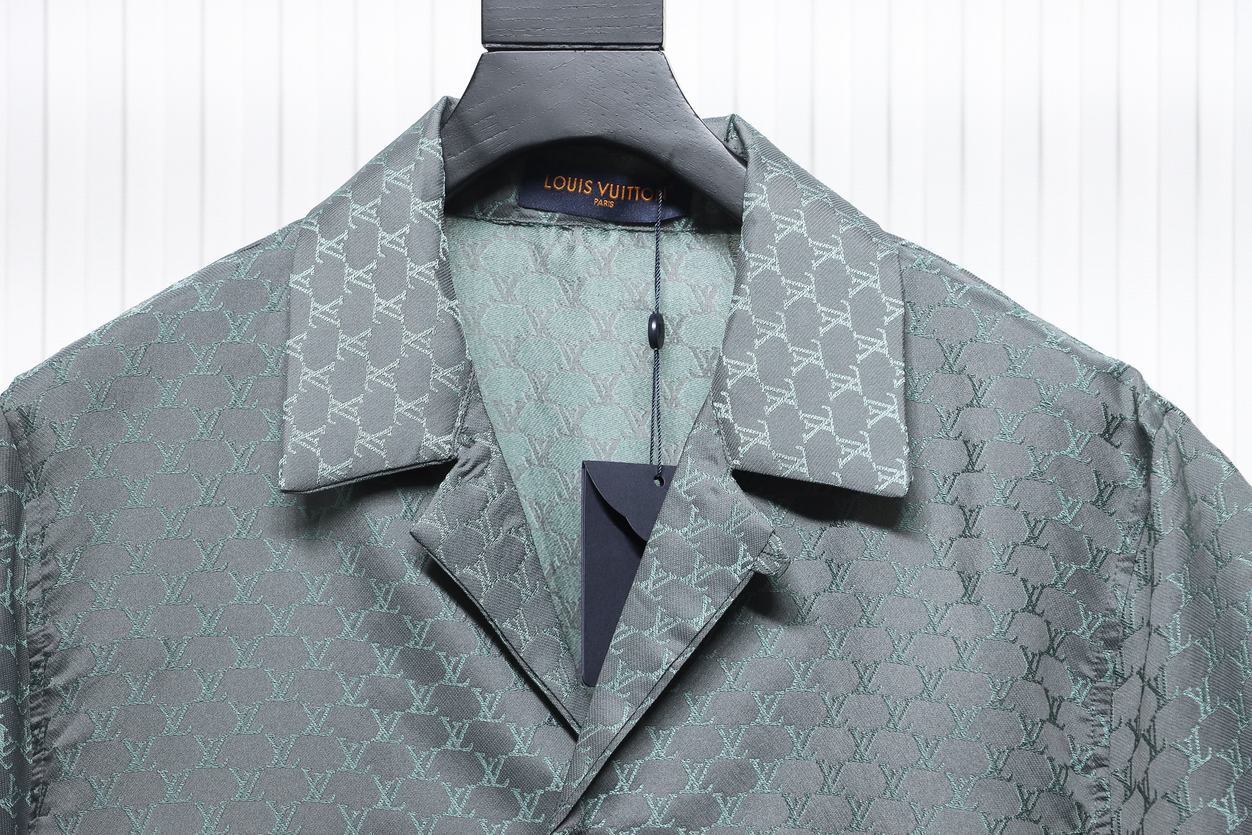 Louis Vuitton LV 24ss jacquard small logo mulberry silk short-sleeved lining