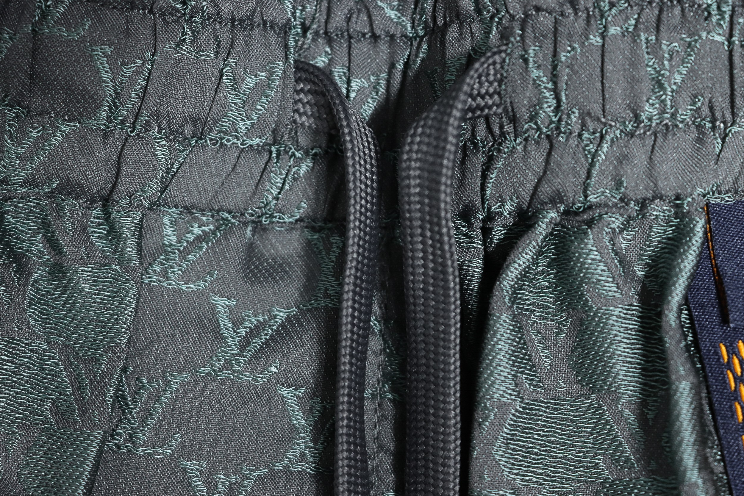 Louis Vuitton LV 24ss jacquard small logo silk shorts