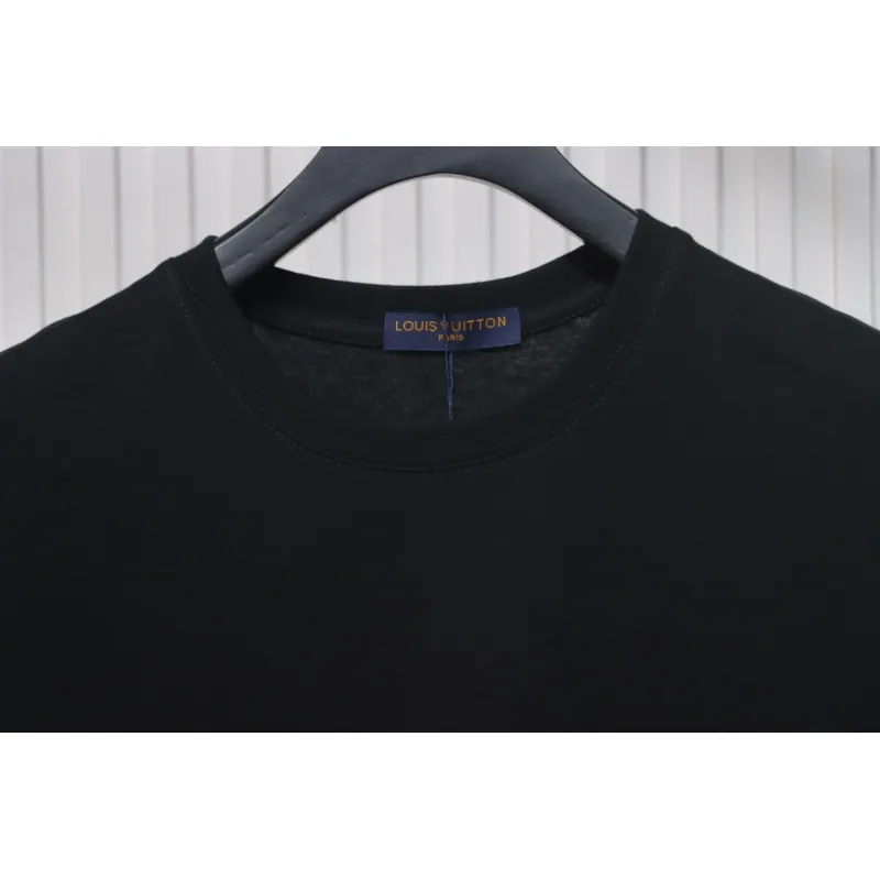Louis Vuitton LV 25SS damaged letter short-sleeved T-shirt black