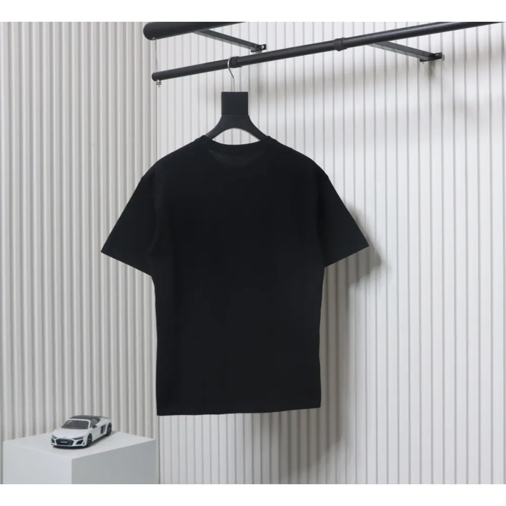 Louis Vuitton LV 25SS damaged letter short-sleeved T-shirt black