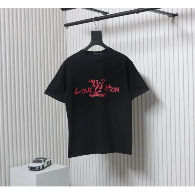 Louis Vuitton LV 25SS damaged letter short-sleeved T-shirt black