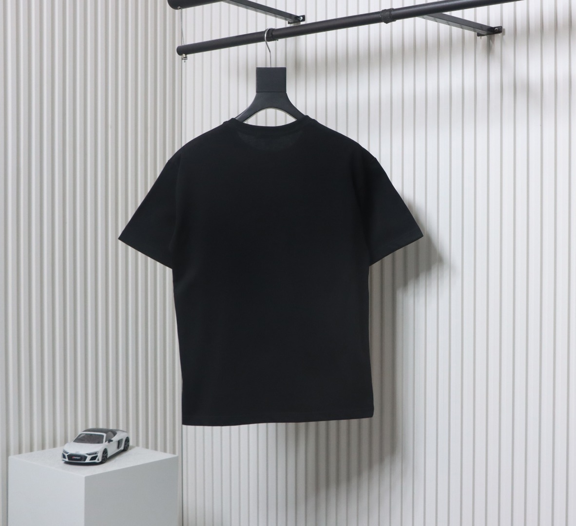 Louis Vuitton LV 25SS flocked logo short-sleeved T-shirt black