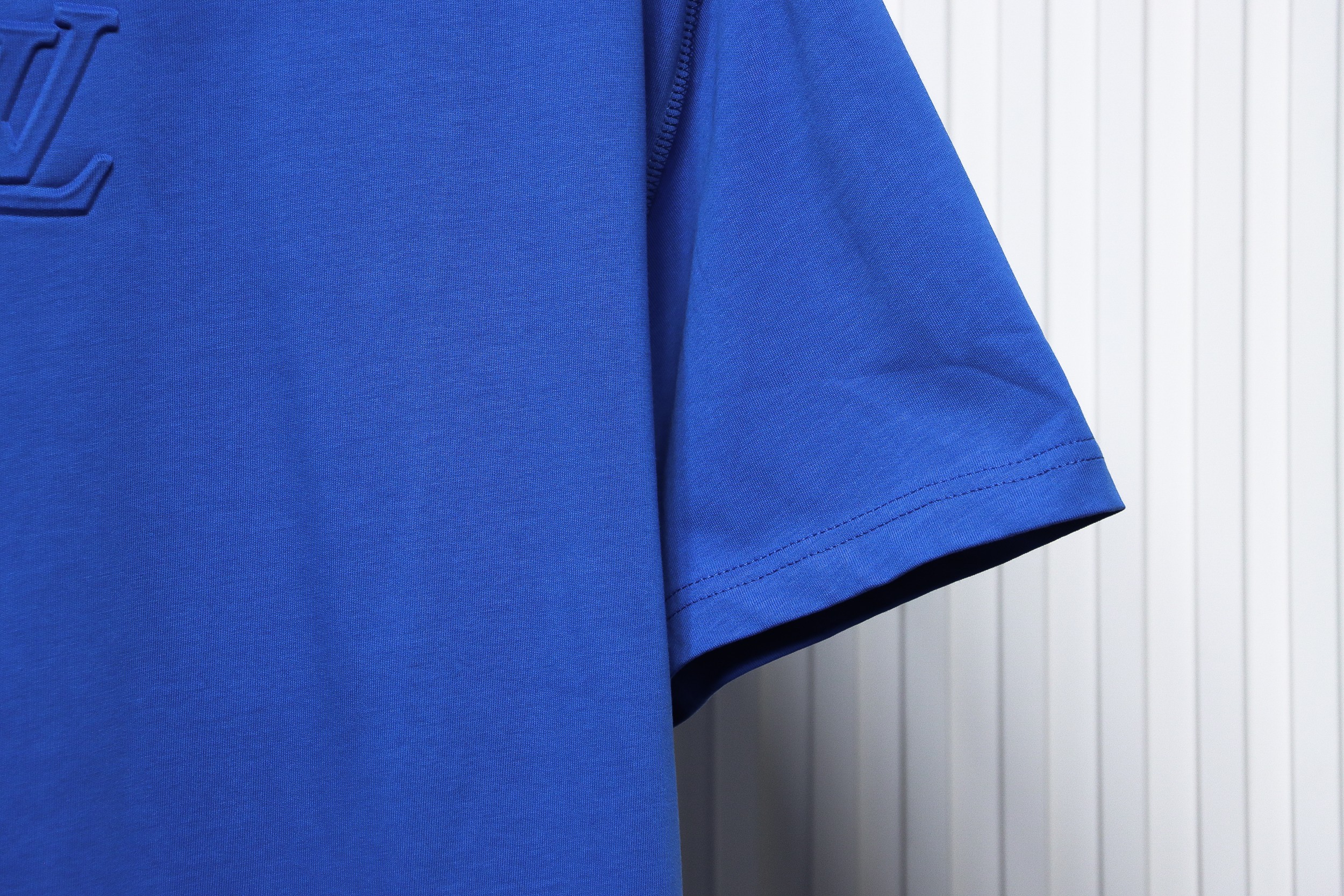 Louis Vuitton LV 3D embossed logo short sleeve blue