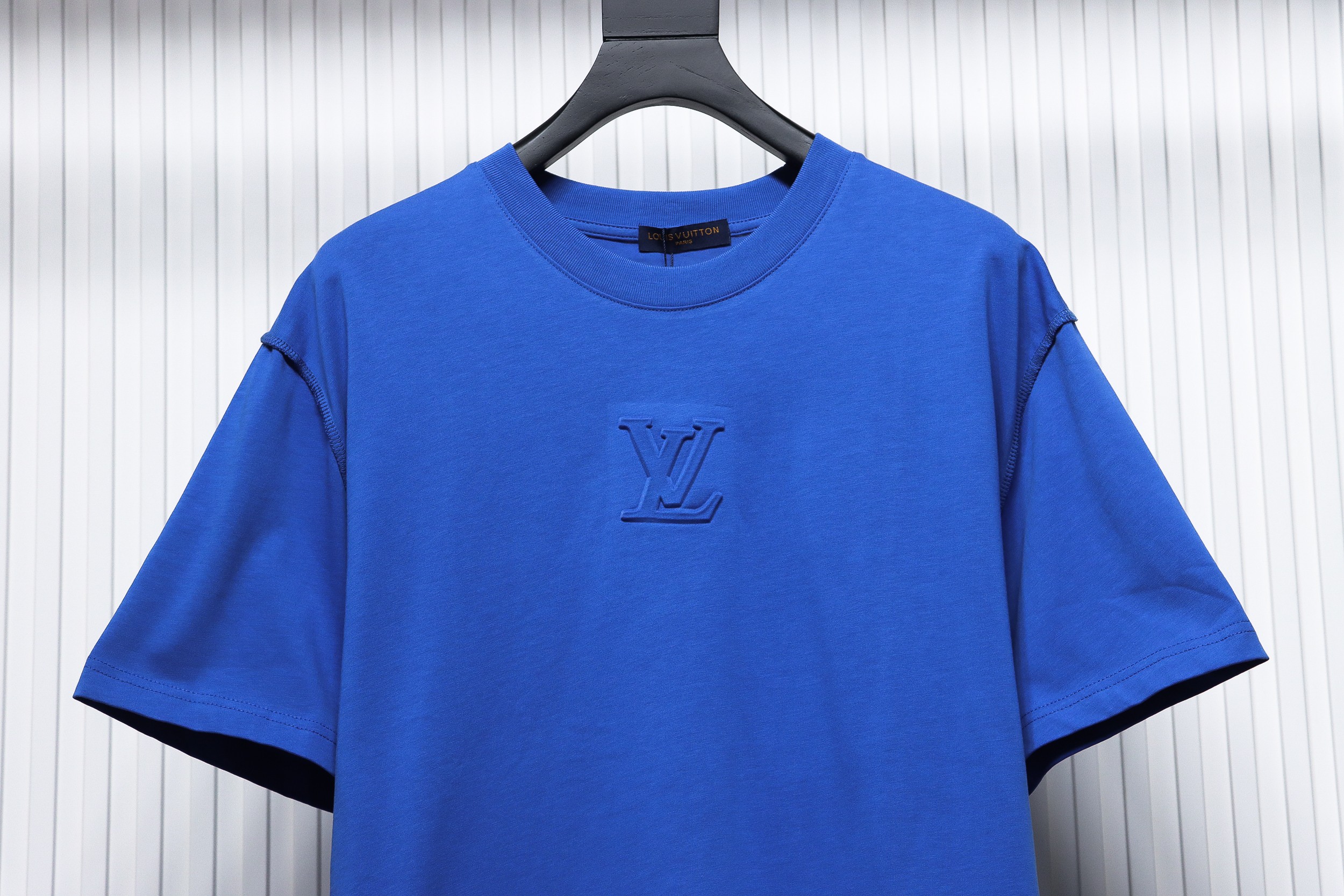 Louis Vuitton LV 3D embossed logo short sleeve blue