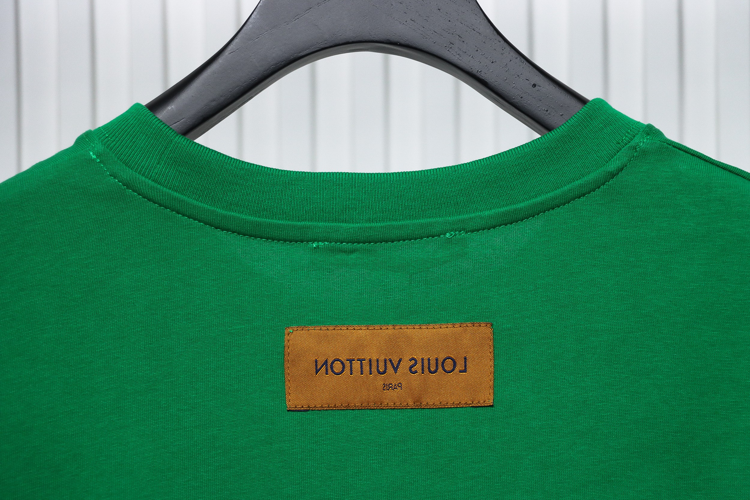 Louis Vuitton LV 3D embossed logo short sleeve Green