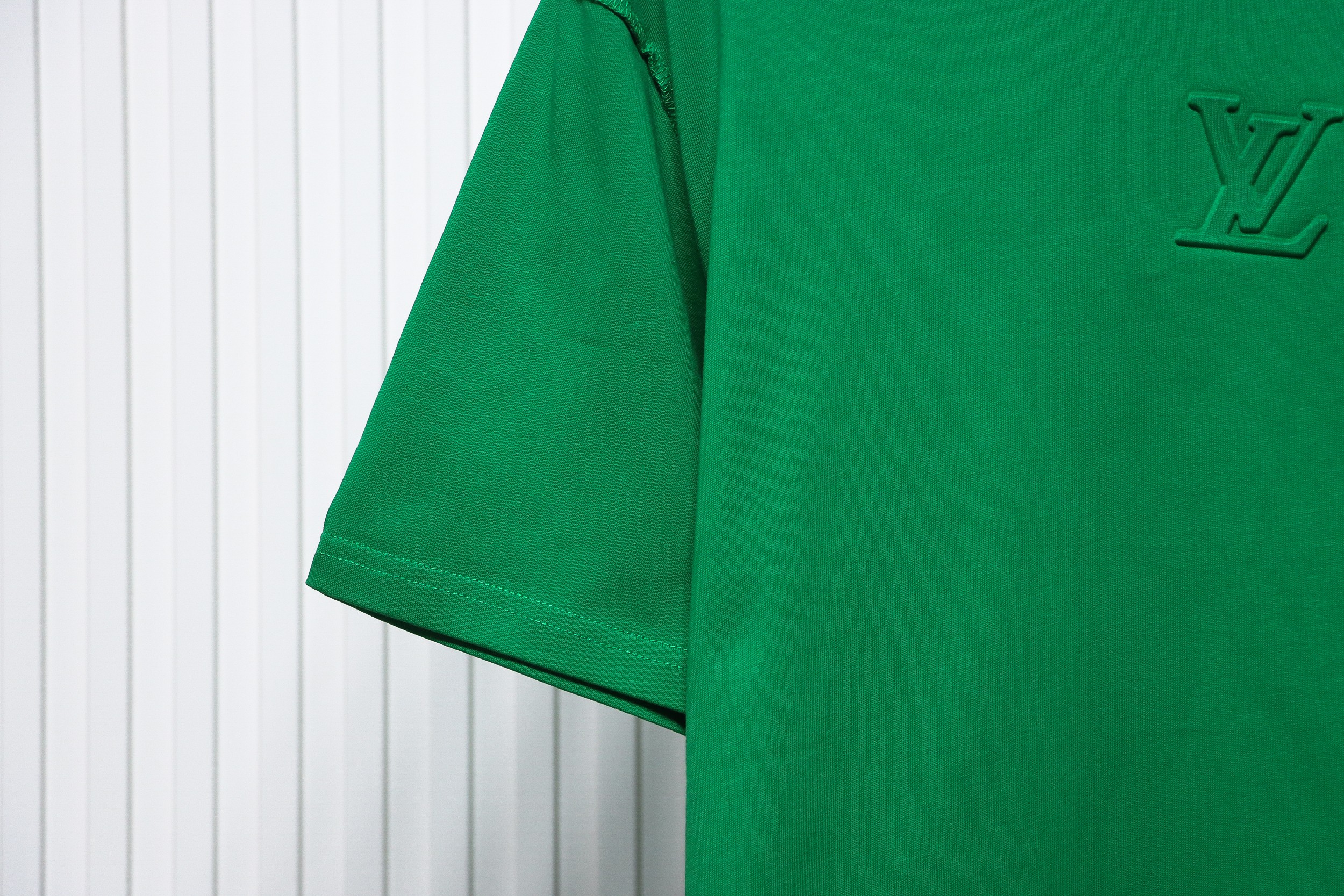 Louis Vuitton LV 3D embossed logo short sleeve Green
