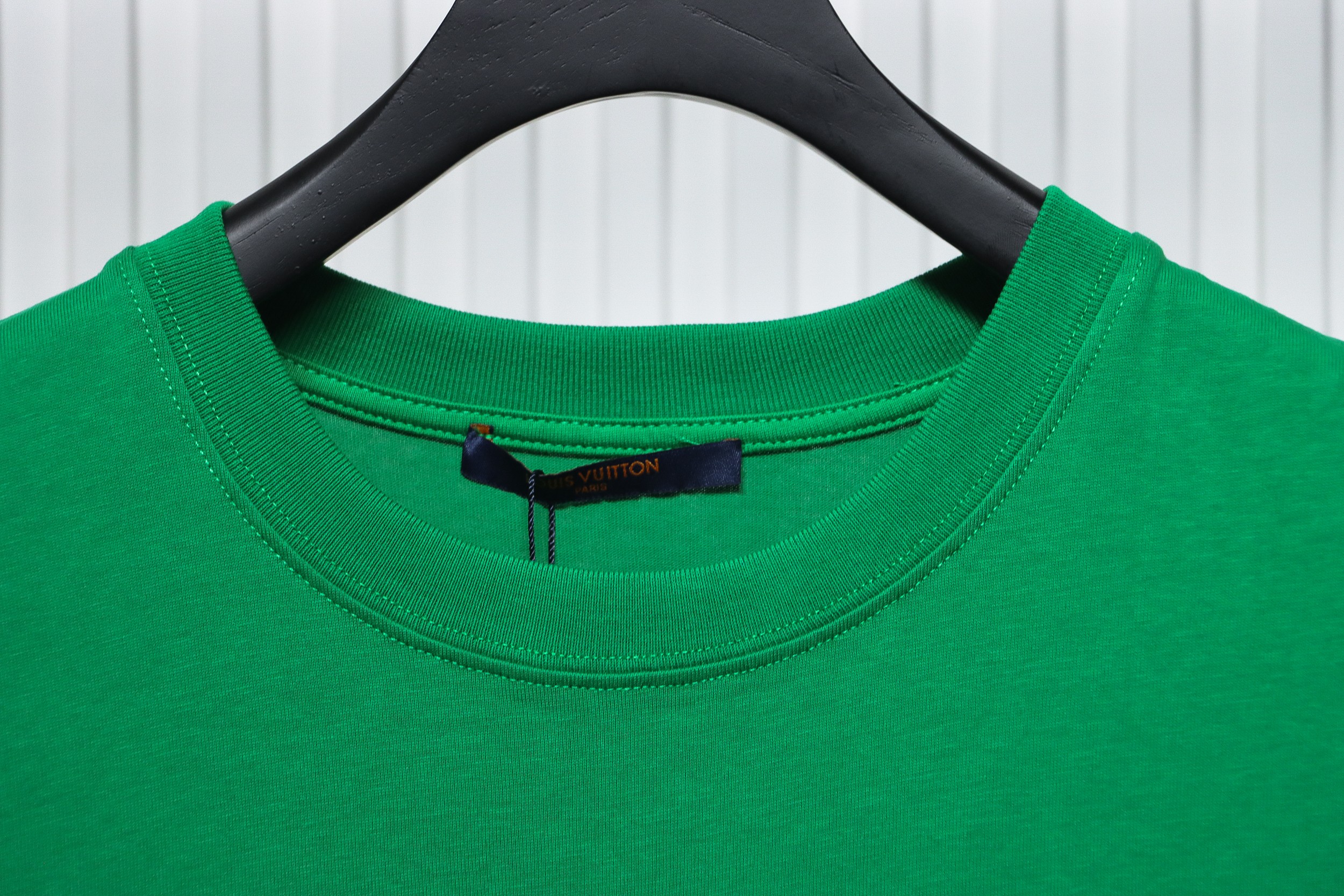 Louis Vuitton LV 3D embossed logo short sleeve Green