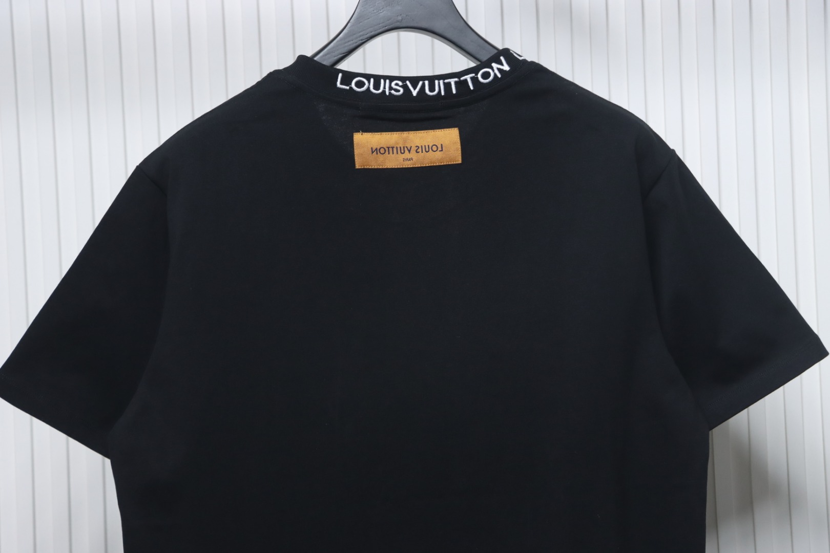Louis Vuitton LV Embroidered Logo Short Sleeve T-Shirt black