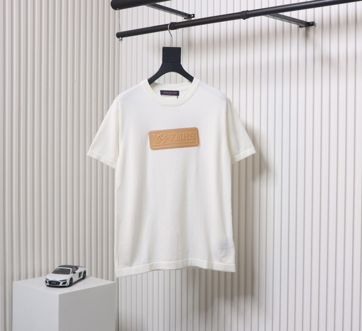 Louis Vuitton LV yellow chest logo patch knitted short-sleeved T-shirt