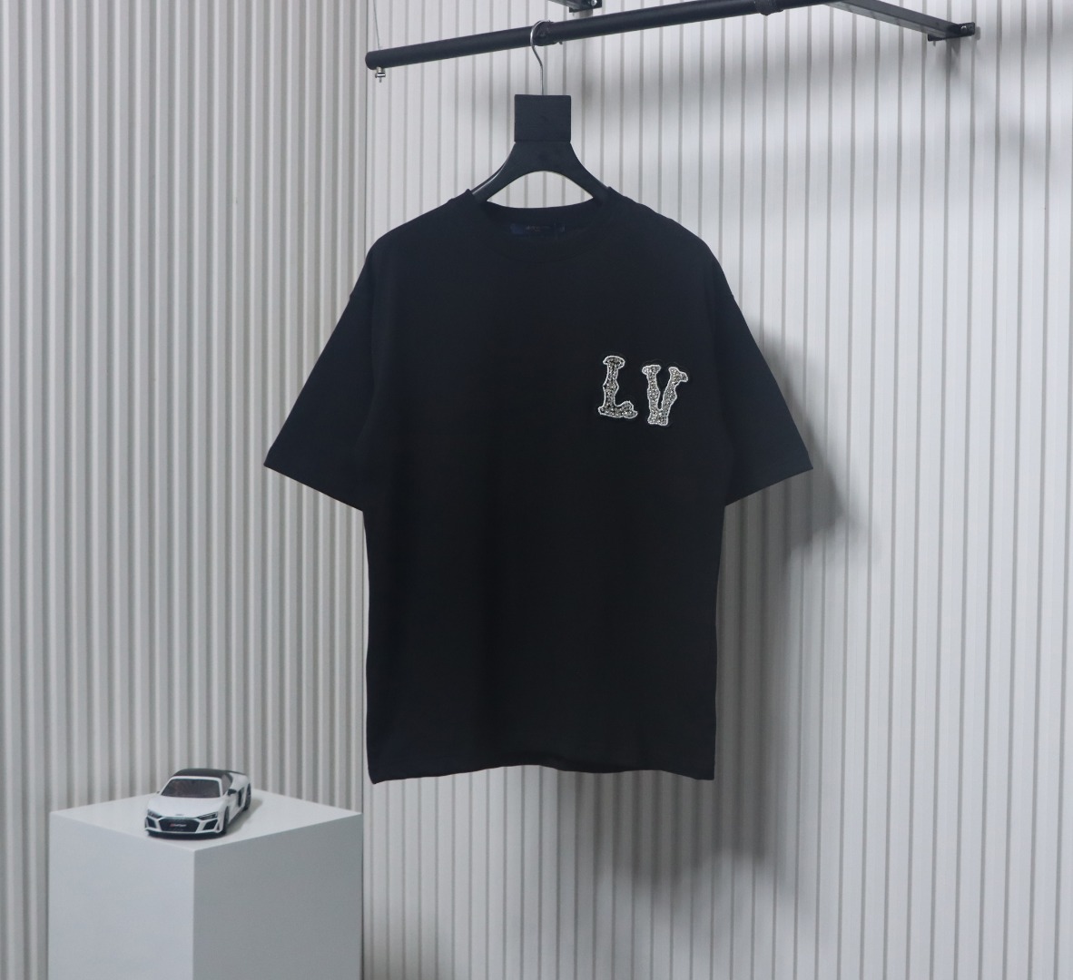 Louis Vuitton New Embroidered Patch Cotton Piqué T-Shirt Black