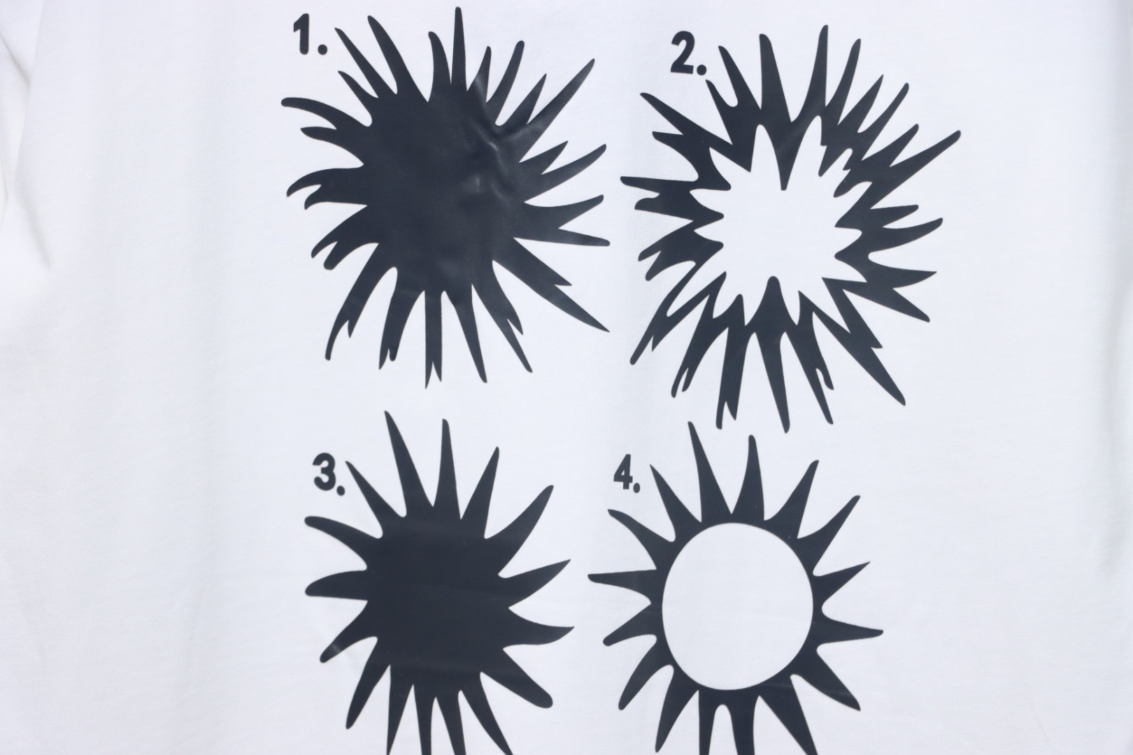 Louis Vuitton sun logo print short sleeve bWhite