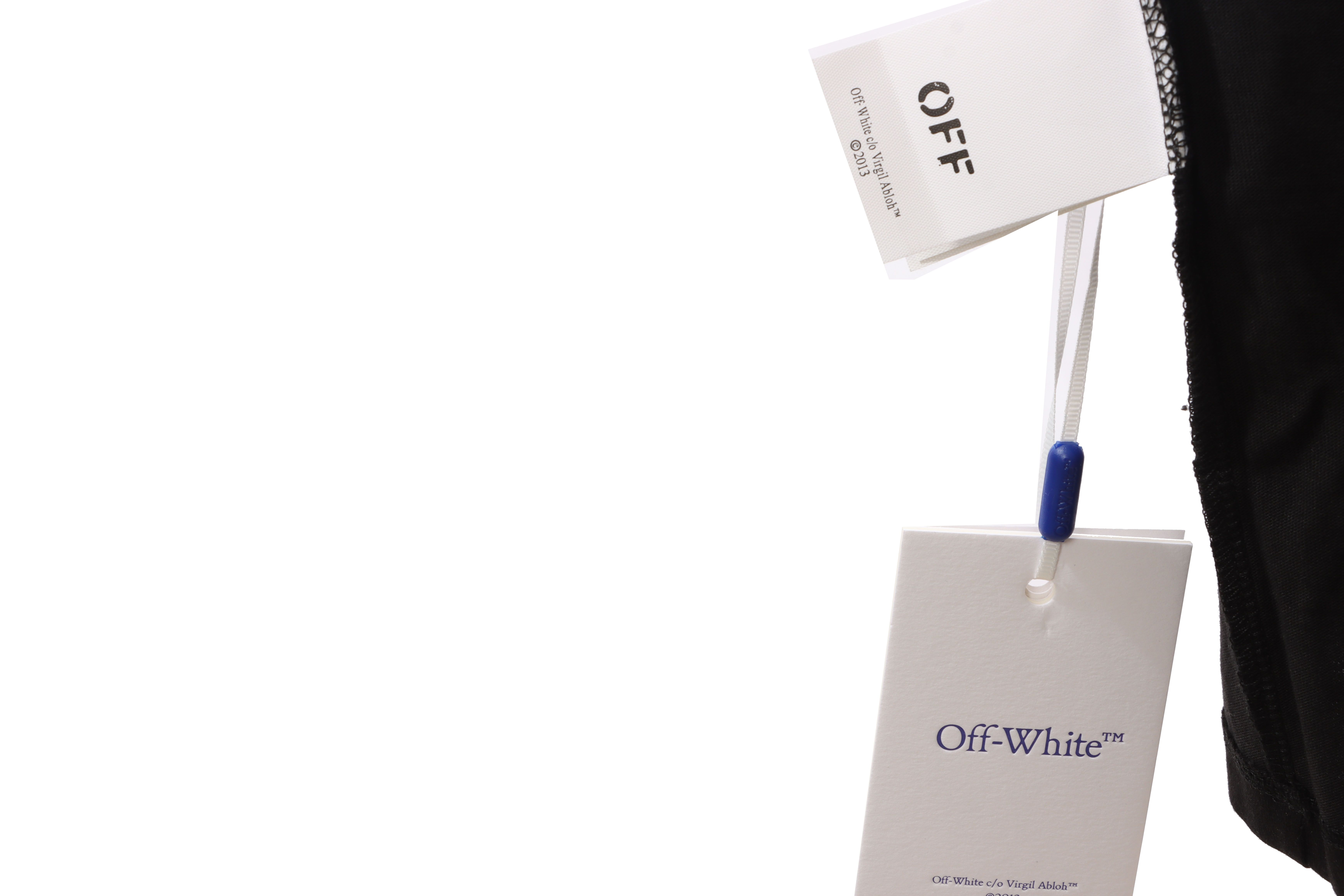 OW digital earphones arrow print short sleeves