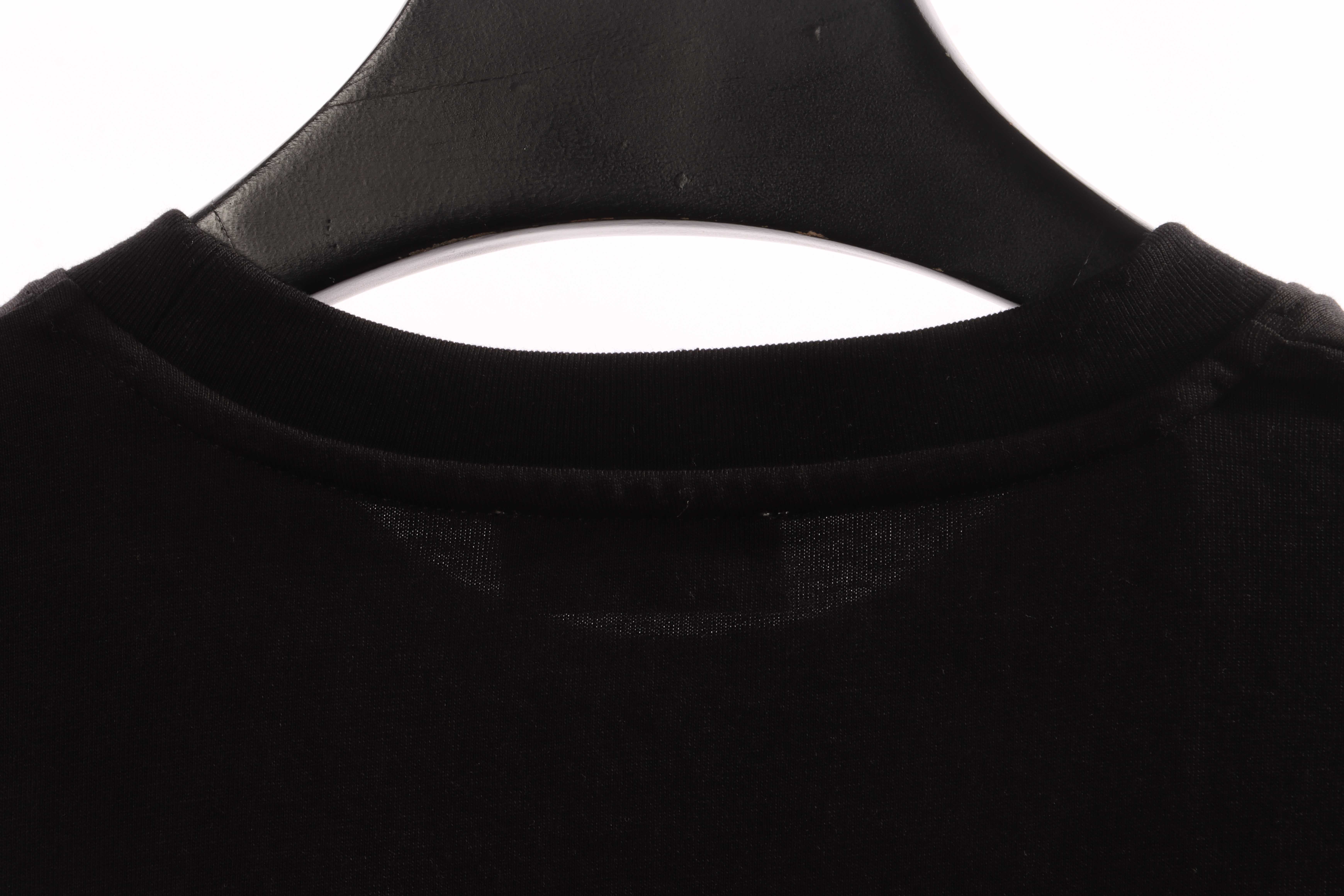 OW embroidered arrow short sleeves black