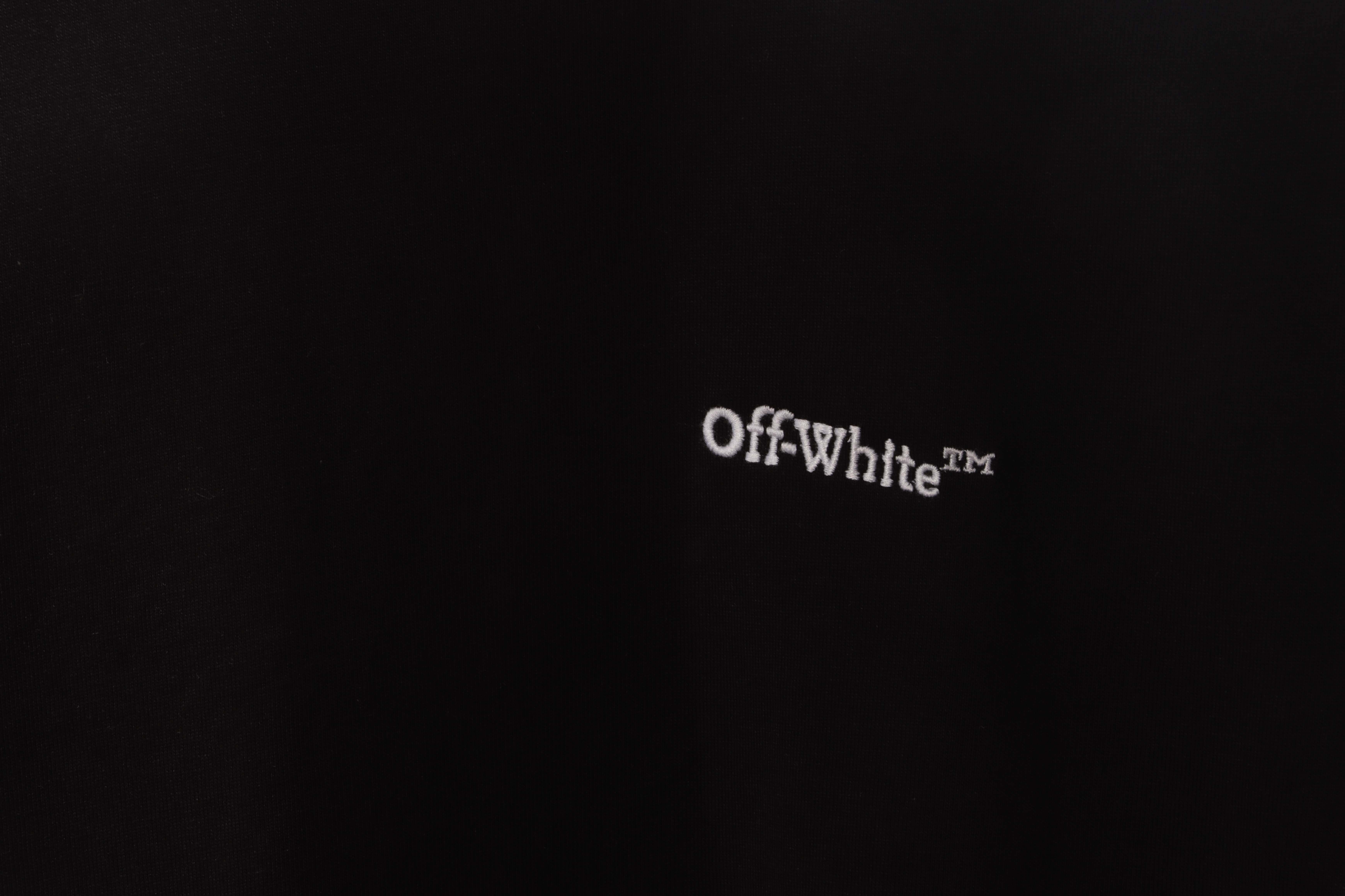 OW embroidered arrow short sleeves black