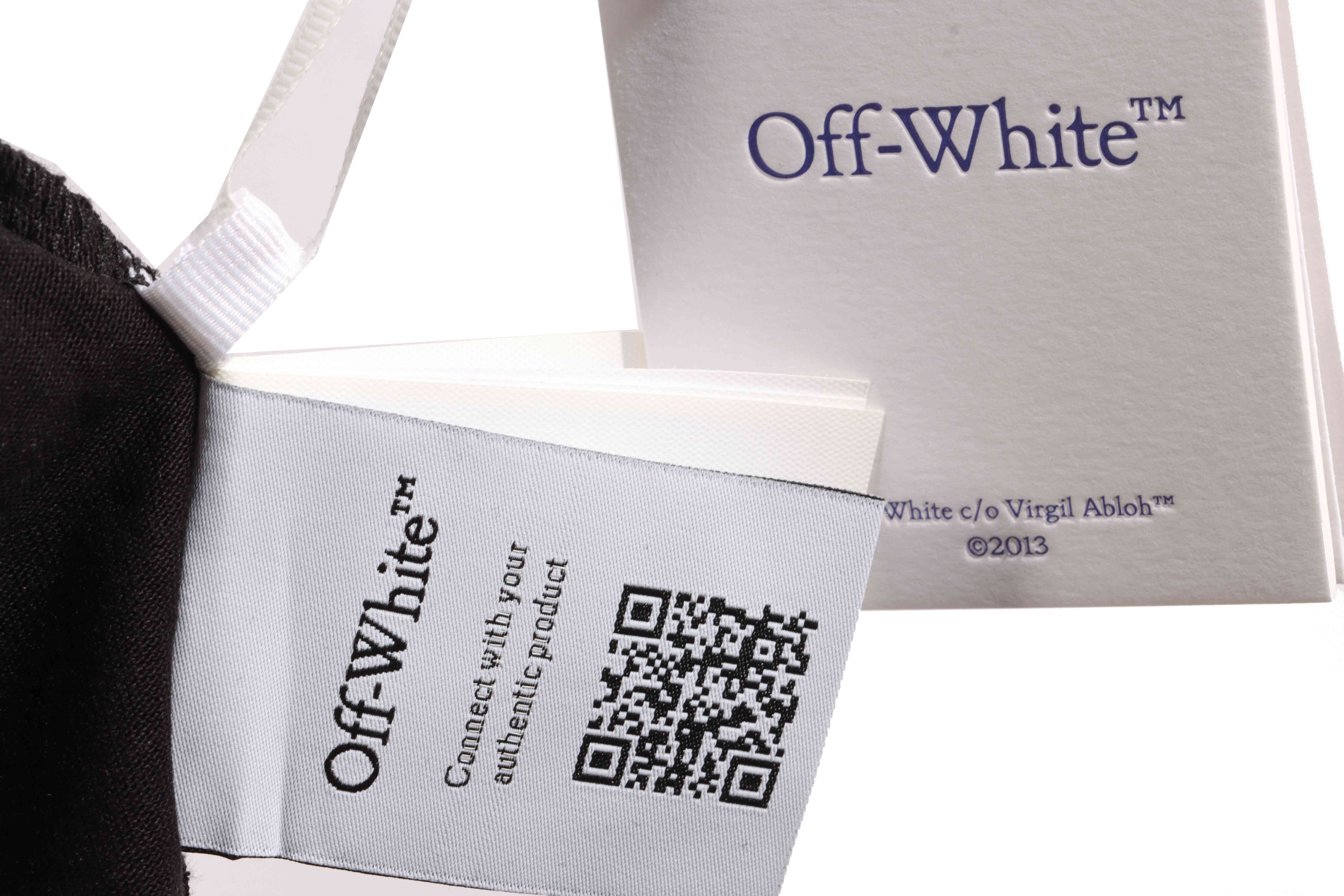 OW embroidered arrow short sleeves black