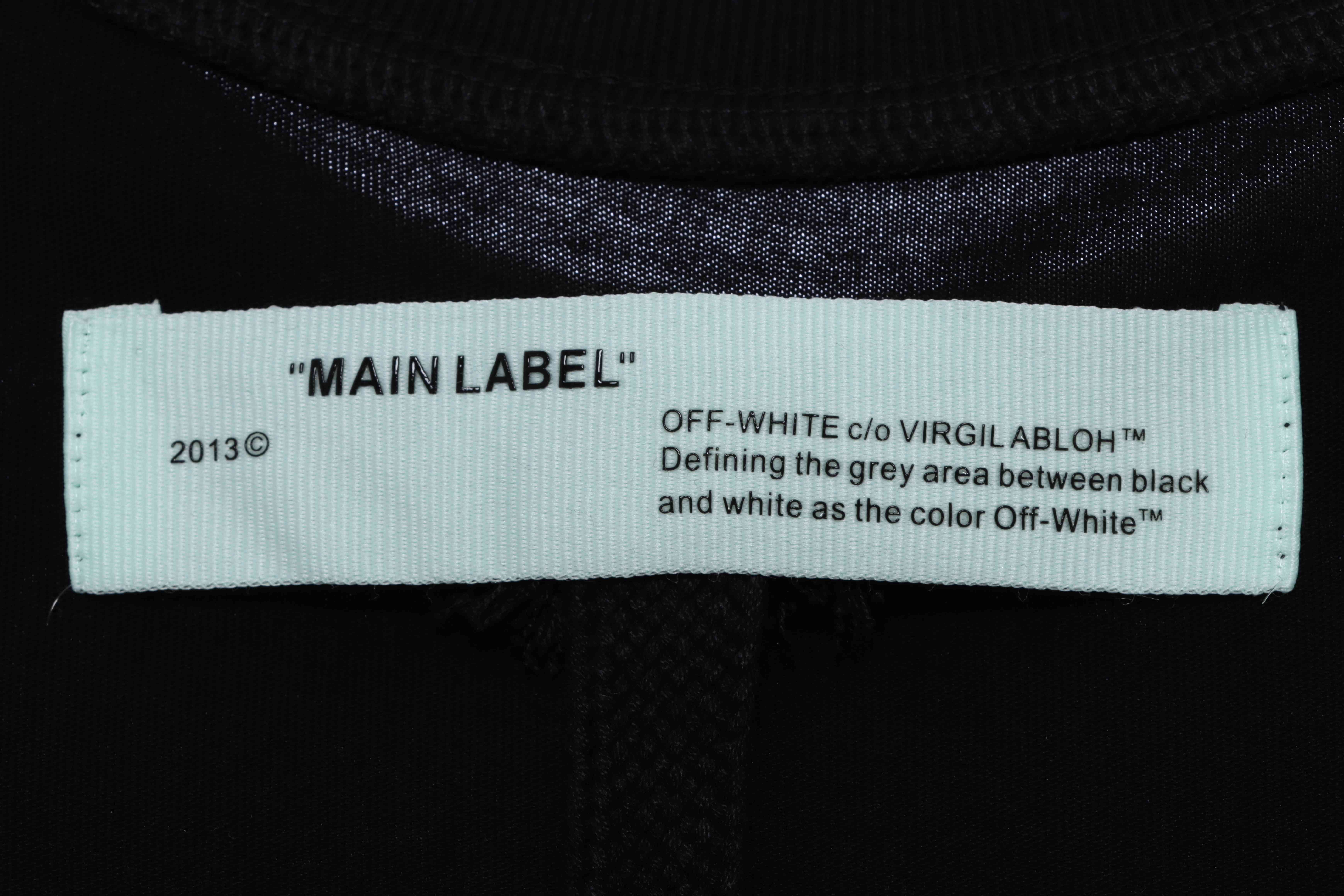 OW Graffiti Pink Arrow Short Sleeve Black