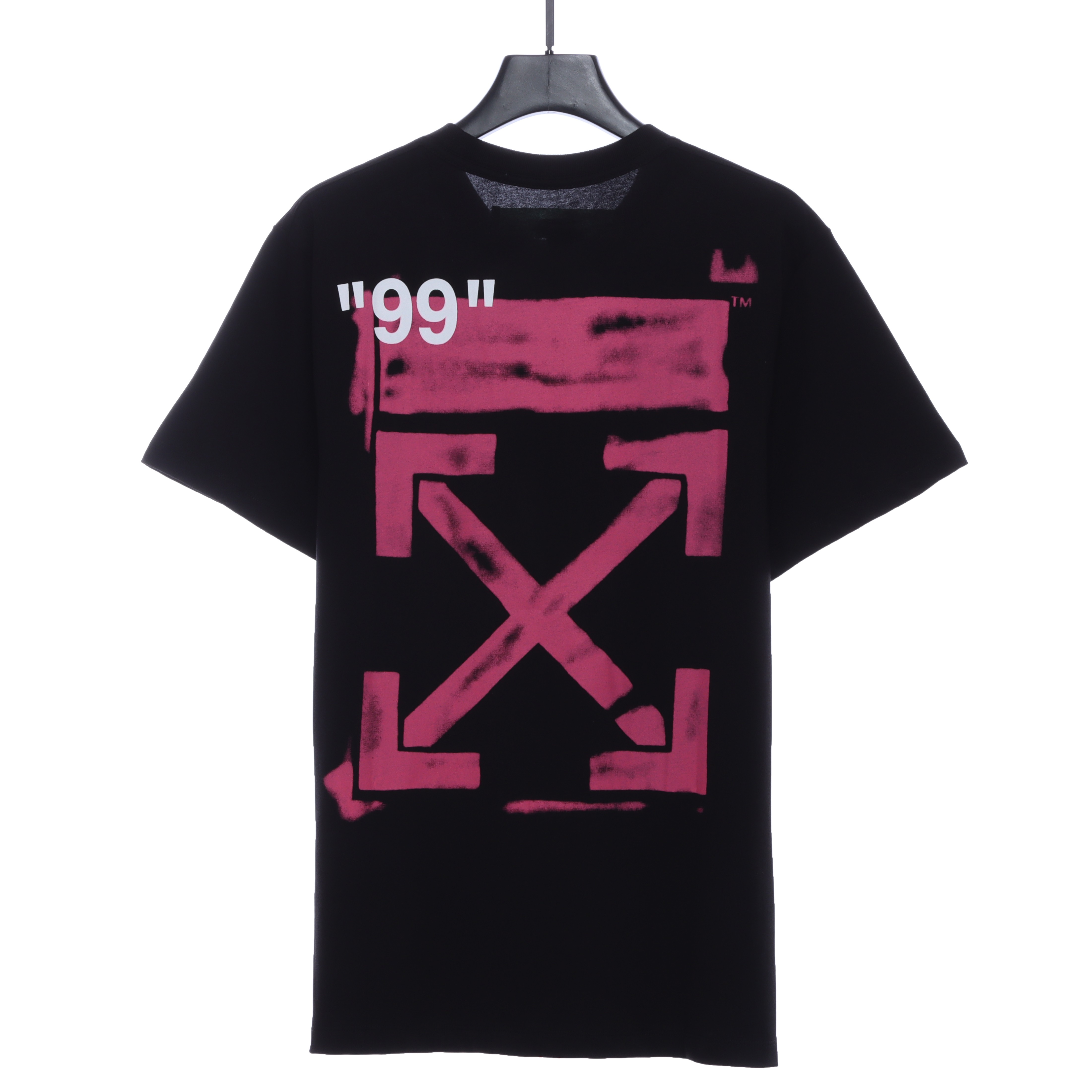 OW Graffiti Pink Arrow Short Sleeve Black