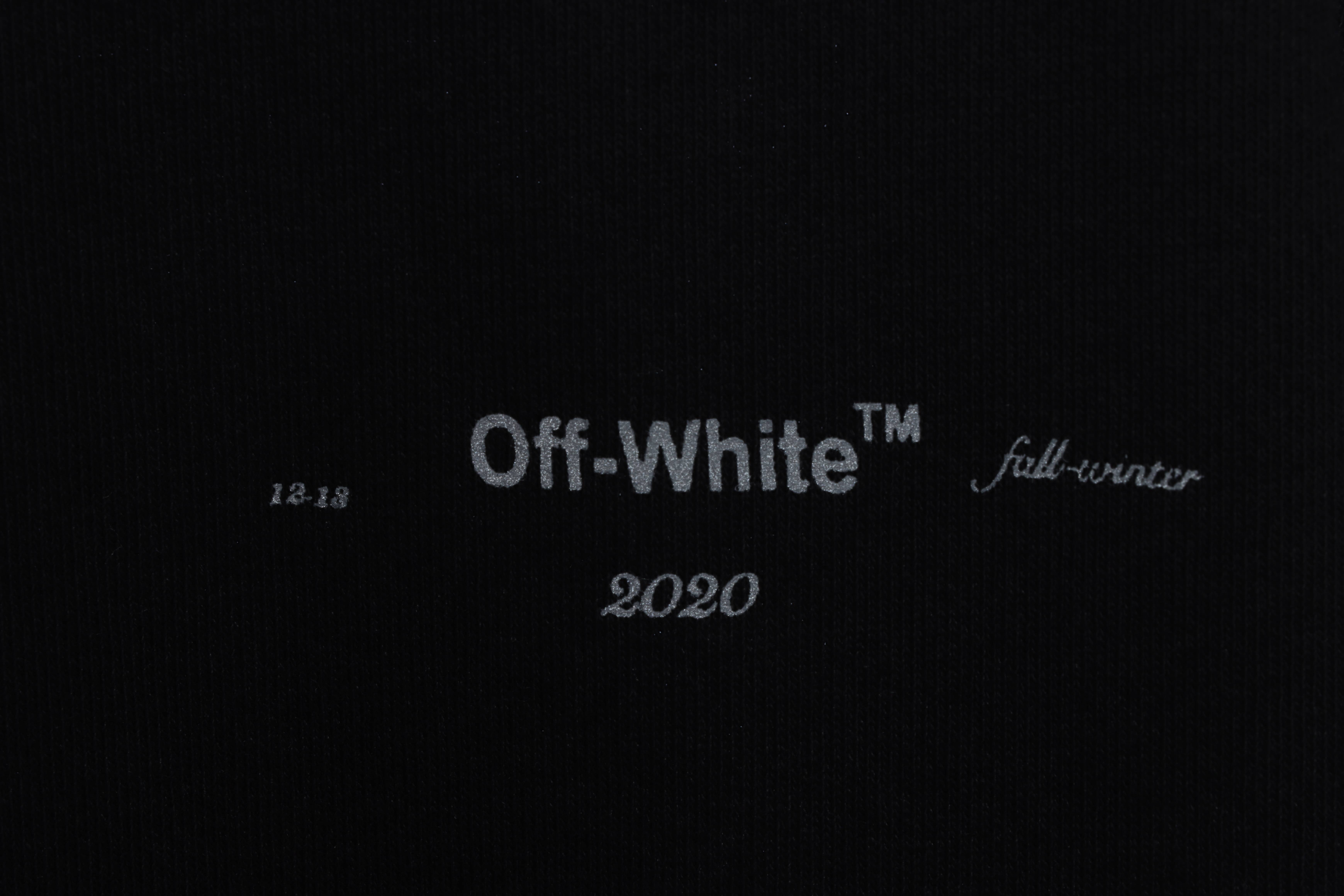 OW Incomplete Arrow Short Sleeve Black