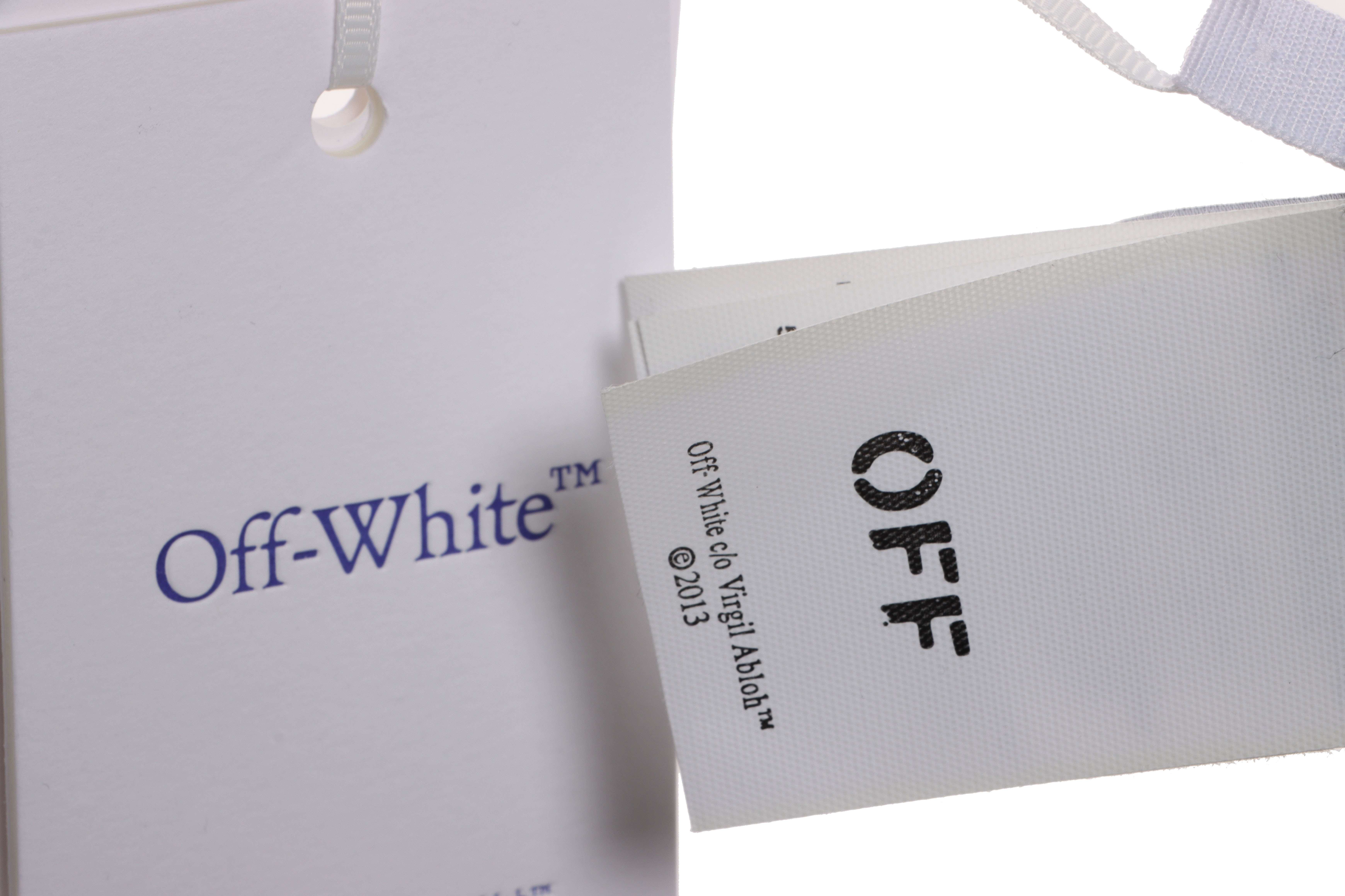 OW Moon Series Arrow Short Sleeve Black