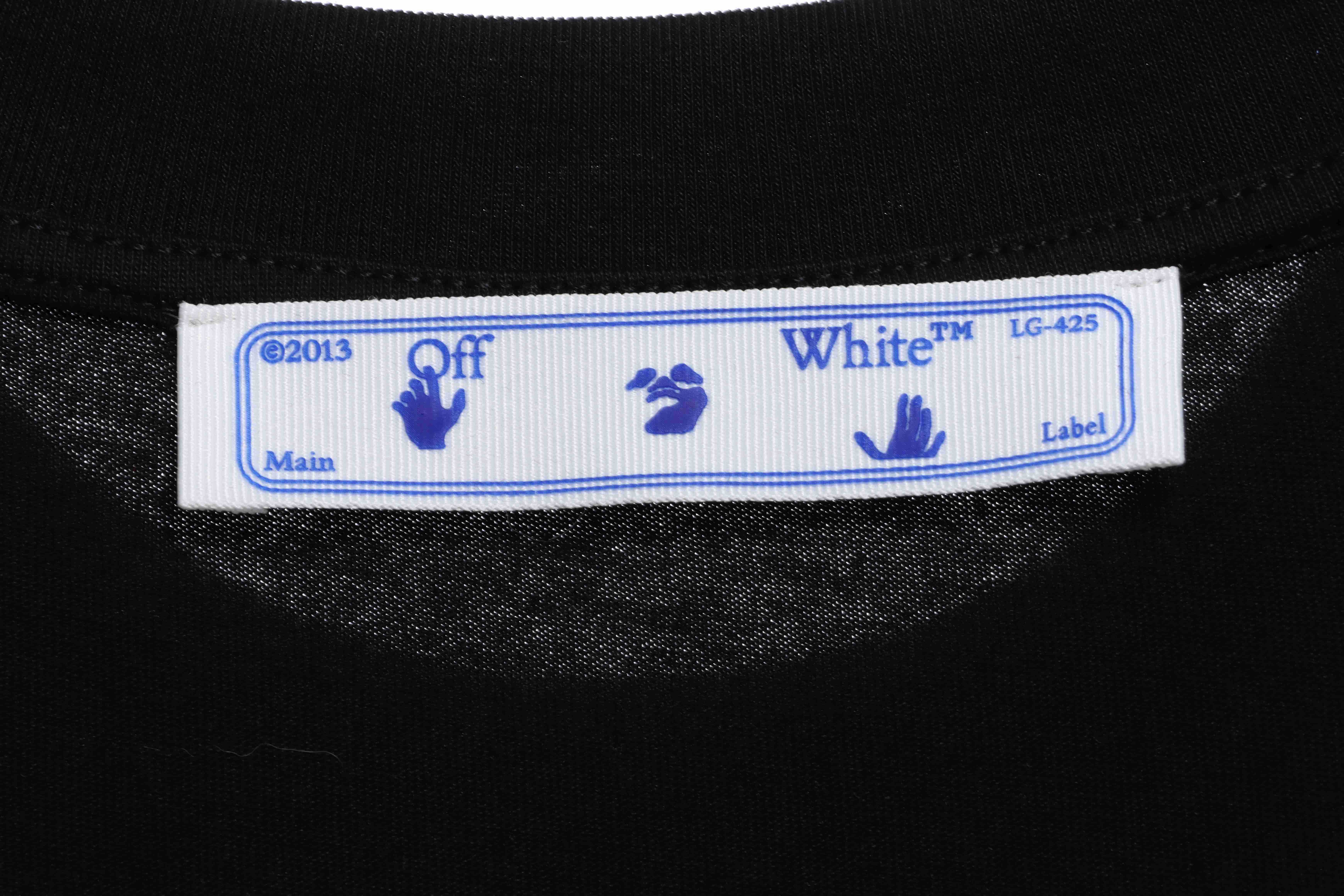 OW Overlapping Arrows Print Short Sleeve Black