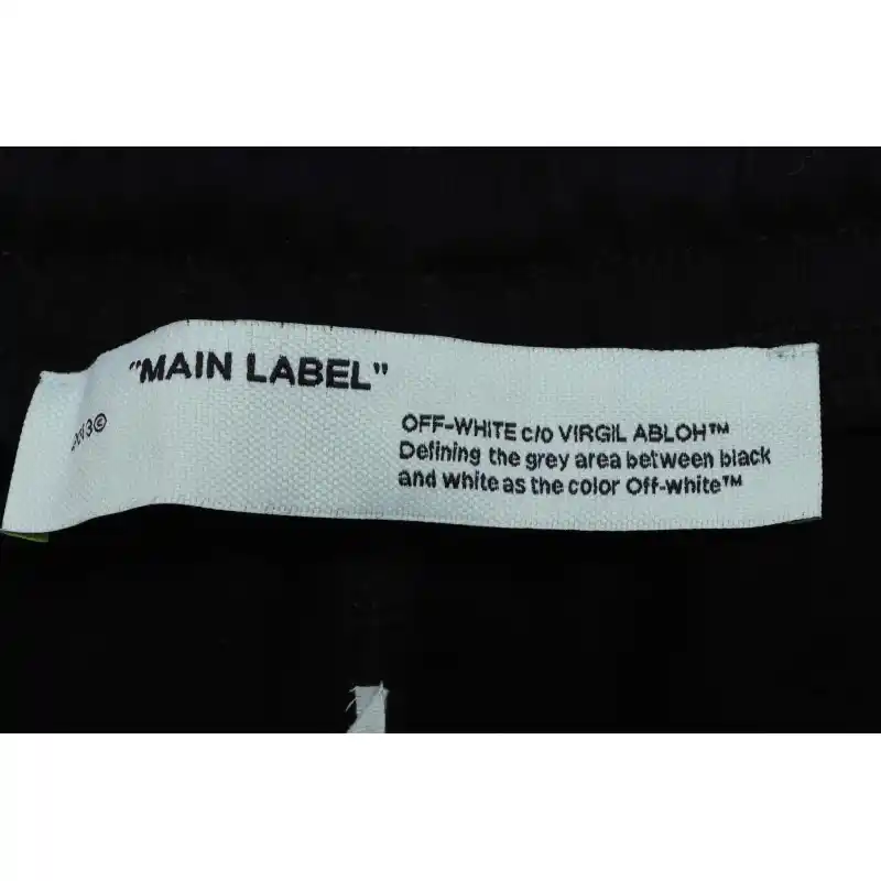 OW rubber stripe print shorts