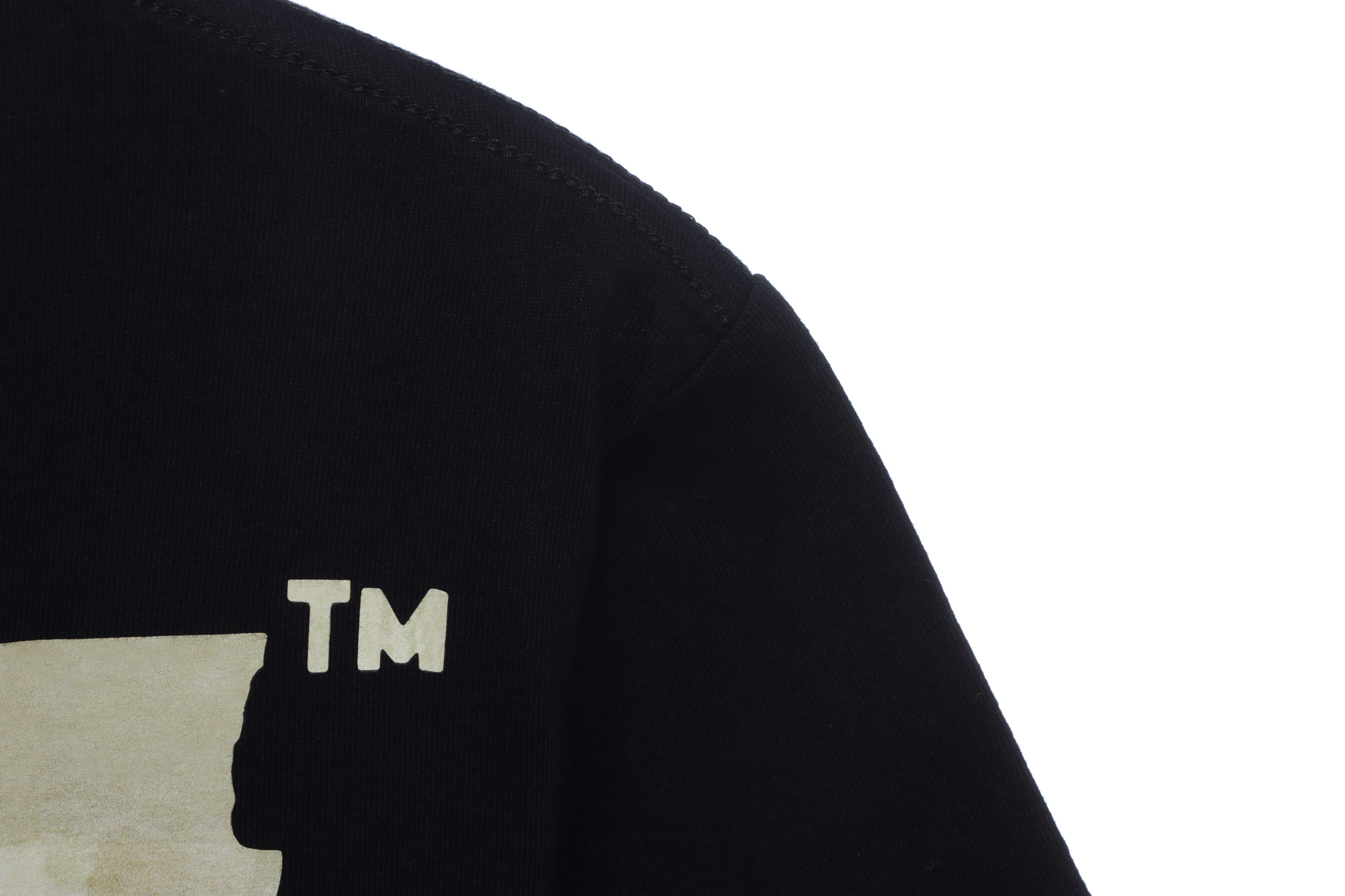 OW Stripe Arrow Print Short Sleeve Black