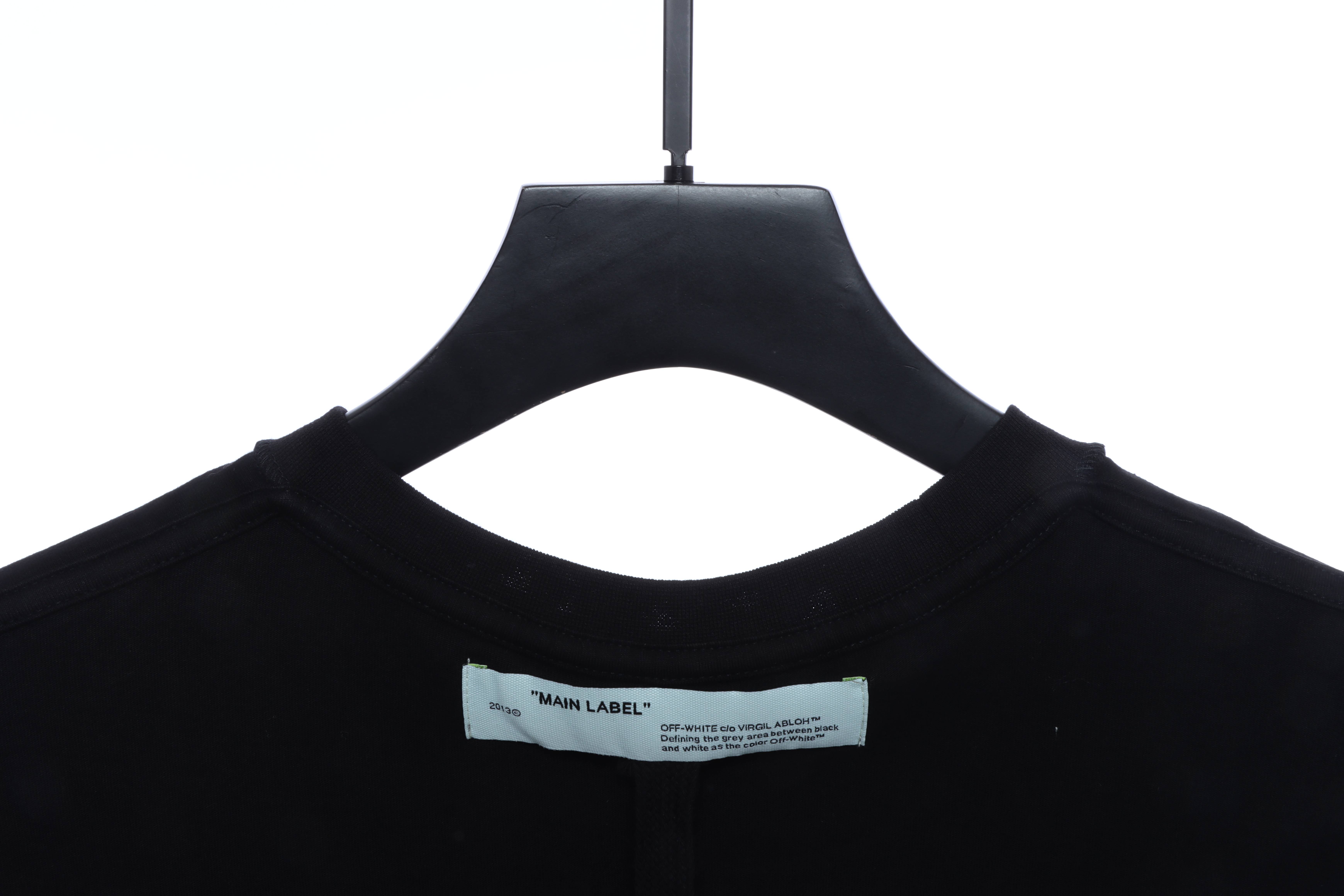 OW Stripe Arrow Print Short Sleeve Black