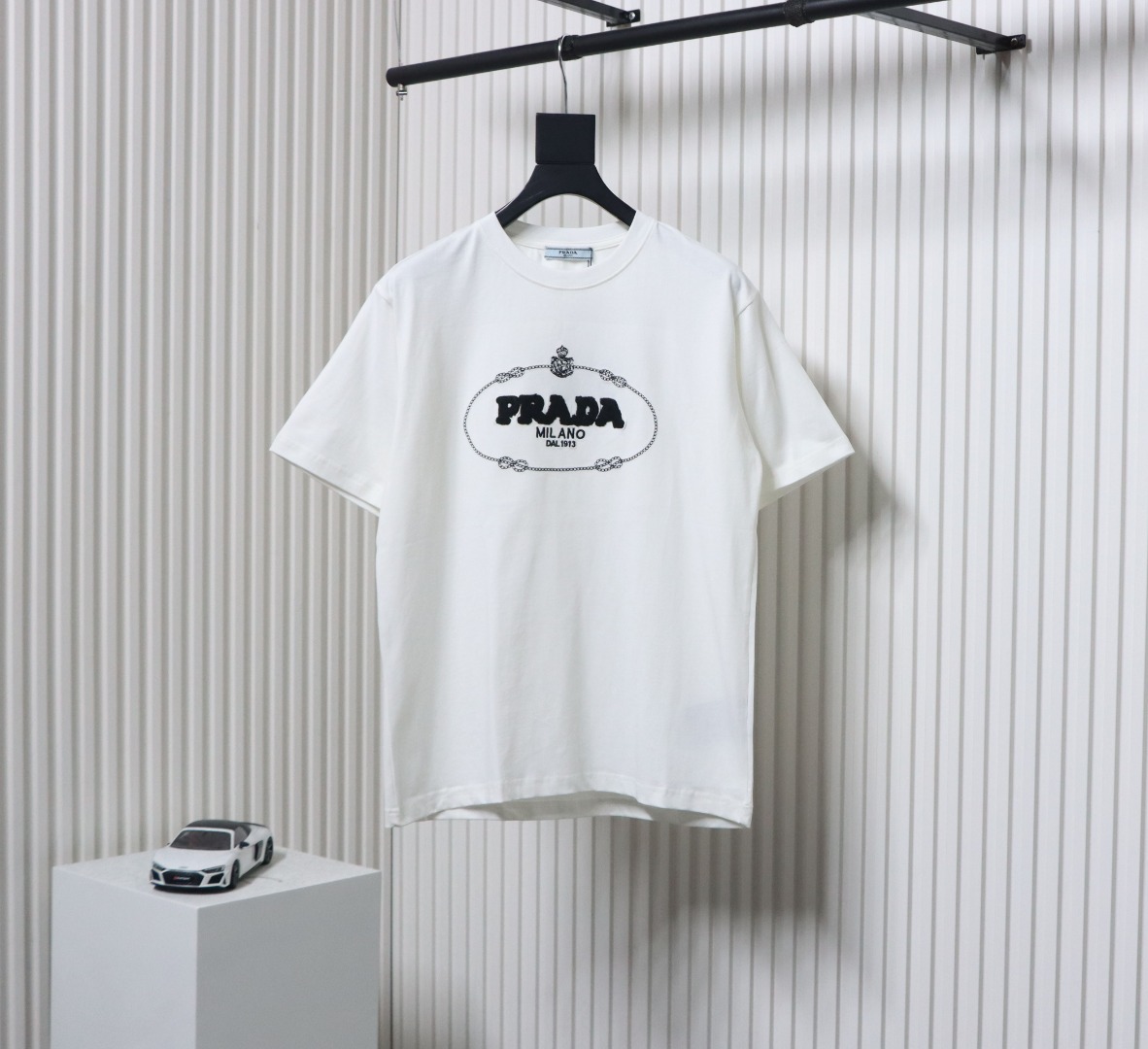 Prada 24ss towel embroidery lettering logo short sleeve T-shirt White
