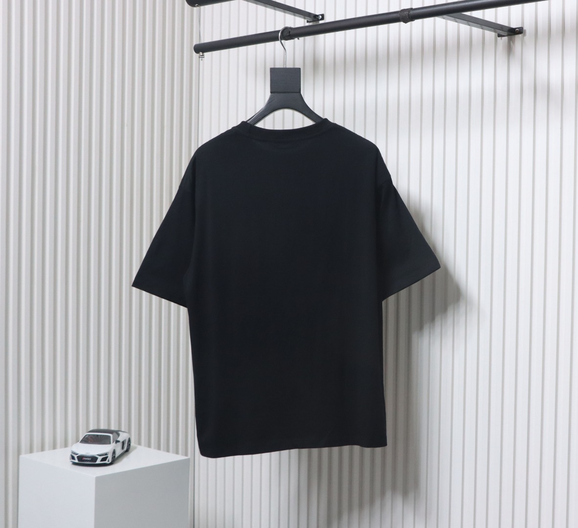 Prada 25ss Overlapping Embroidered Triangle Logo Short Sleeve Black