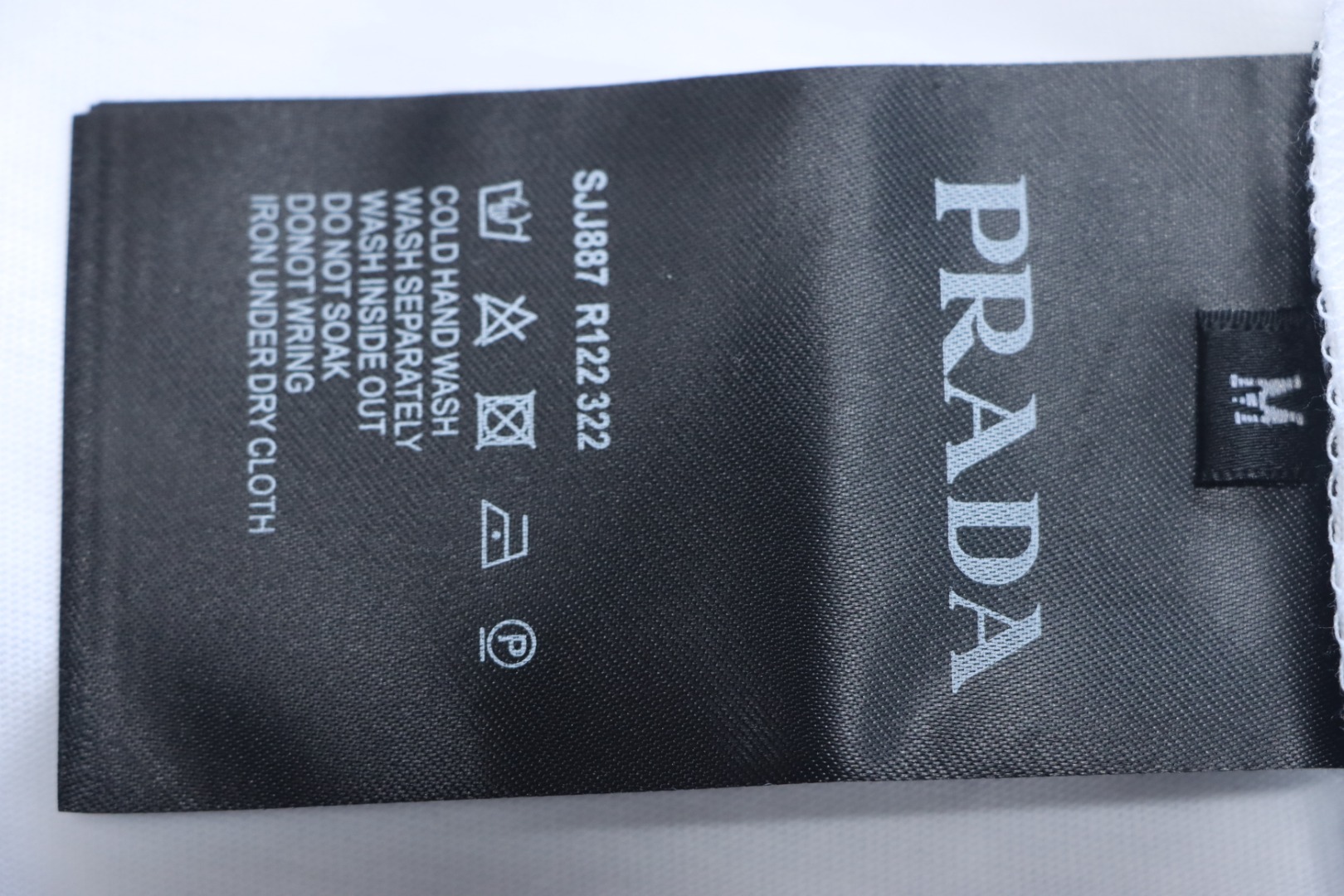 Prada 25ss Overlapping Embroidered Triangle Logo Short Sleeve White