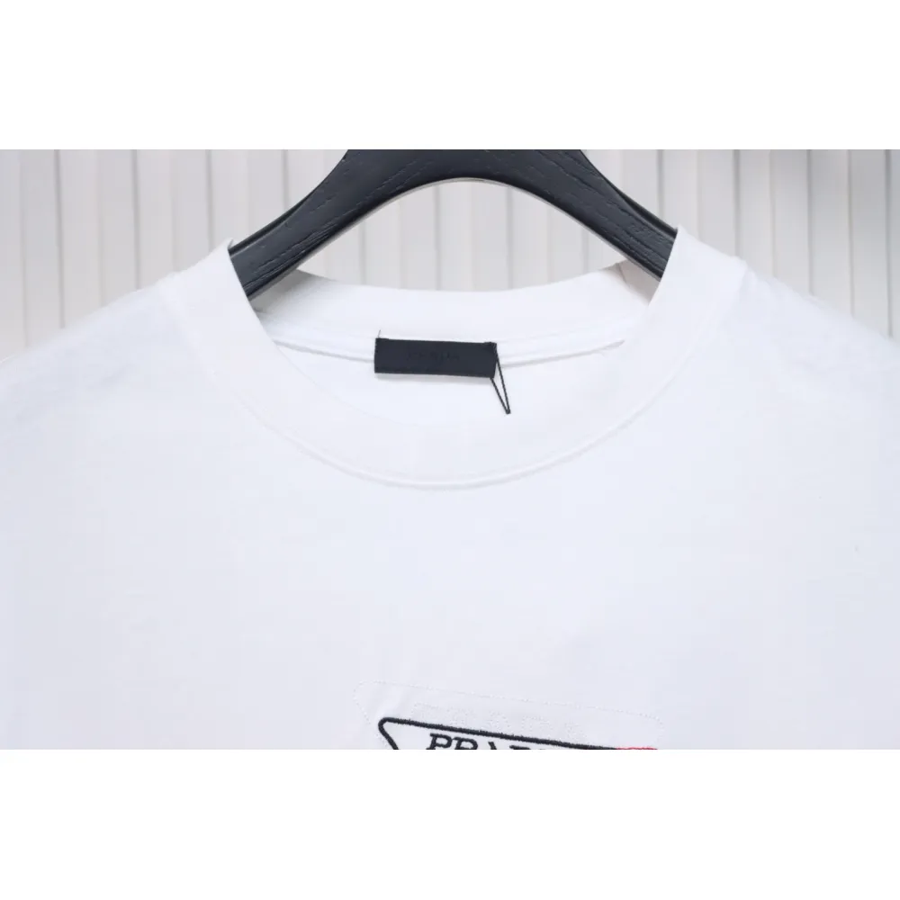 Prada 25ss Overlapping Embroidered Triangle Logo Short Sleeve White