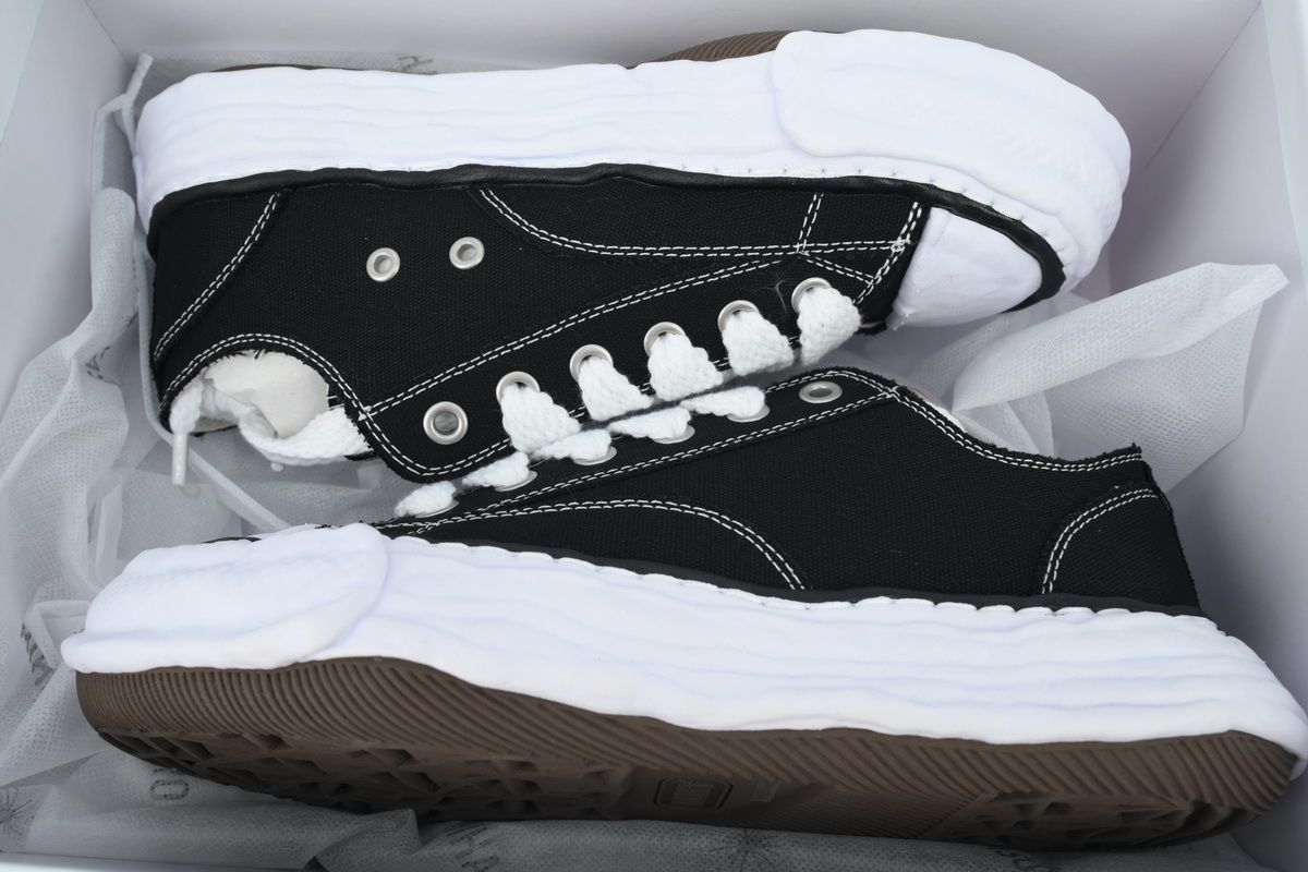 MIHARA YASUHIRO OG Sole Black White NO.801