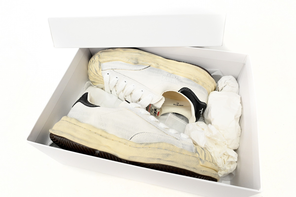 MIHARA YASUHIRO White And Black Tail NO.791