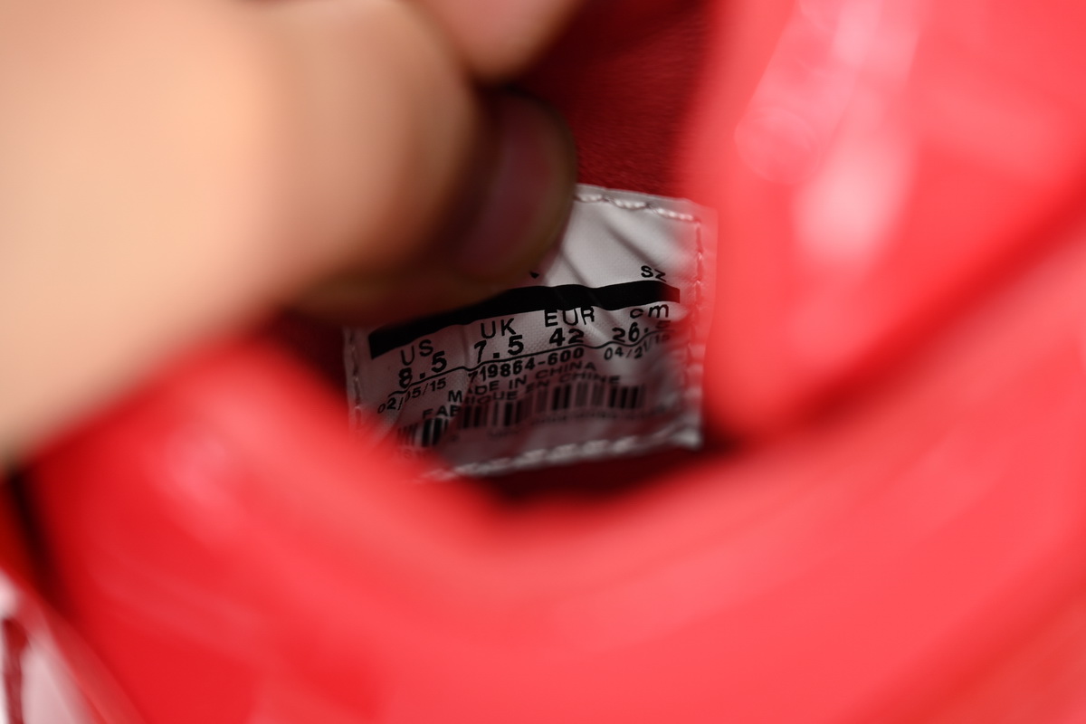 Jordan 4 Retro 11Lab4 Red 719864-600