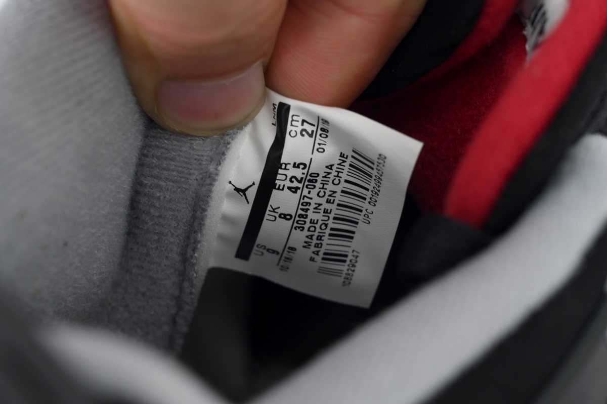 Jordan 4 Retro Bred (2019) 308497-060