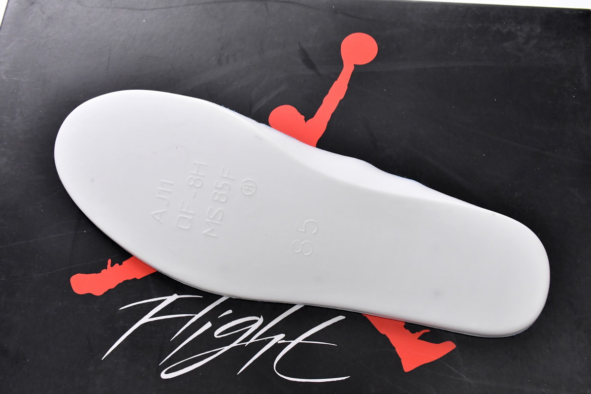 Jordan 4 Retro Military Blue (2012) 308497-105