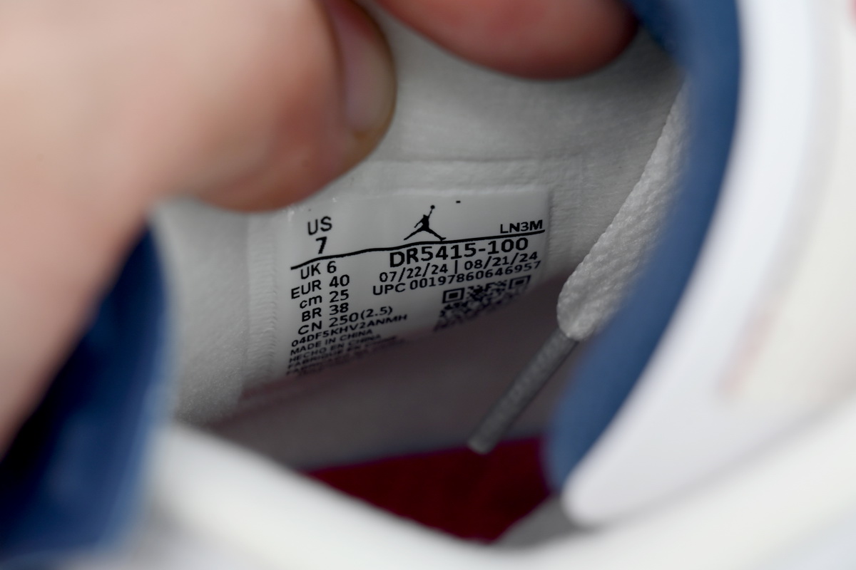 Jordan 4 Retro SB Navy DR5415-100