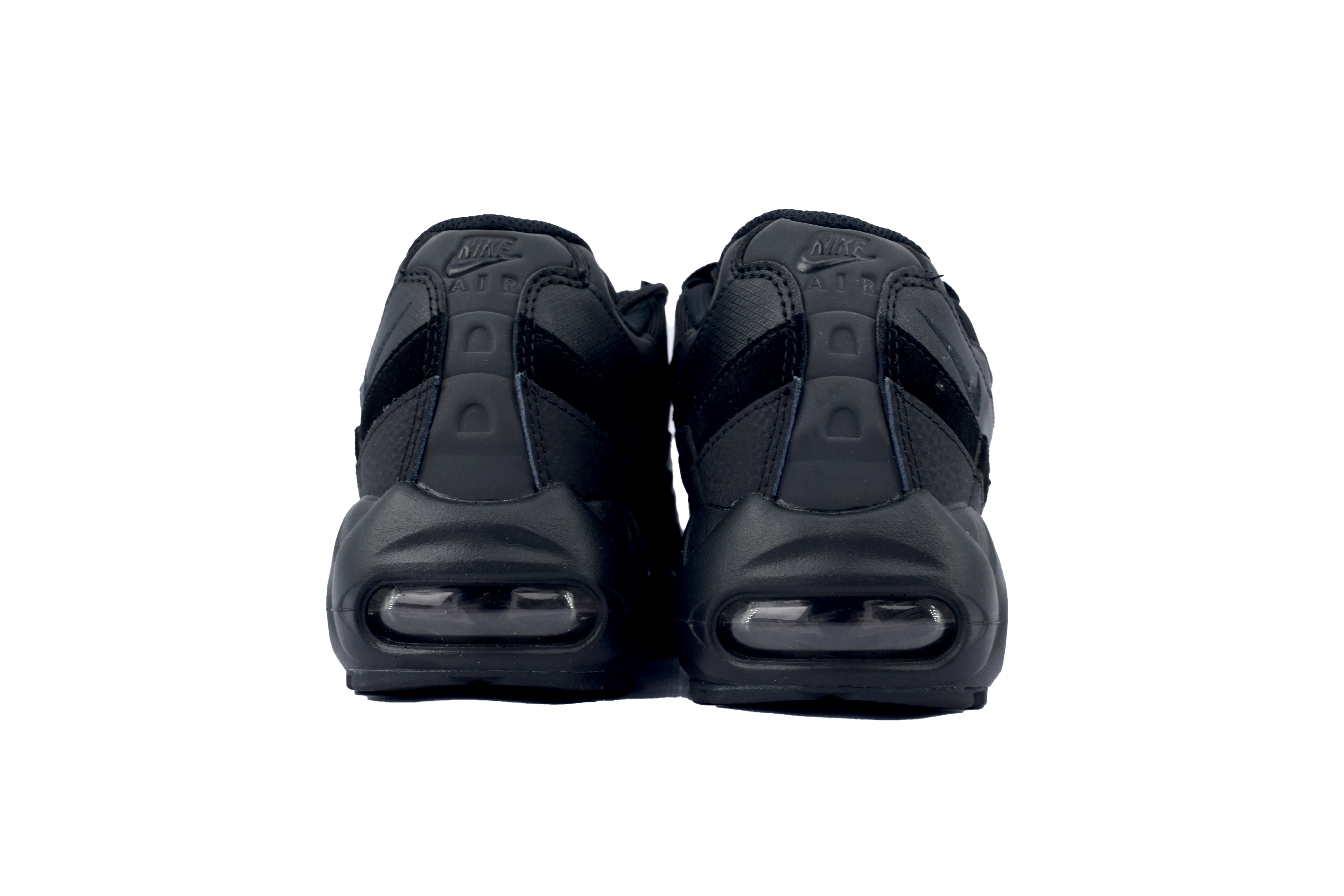 Air Max 95 Essential Triple Black CI3705-001