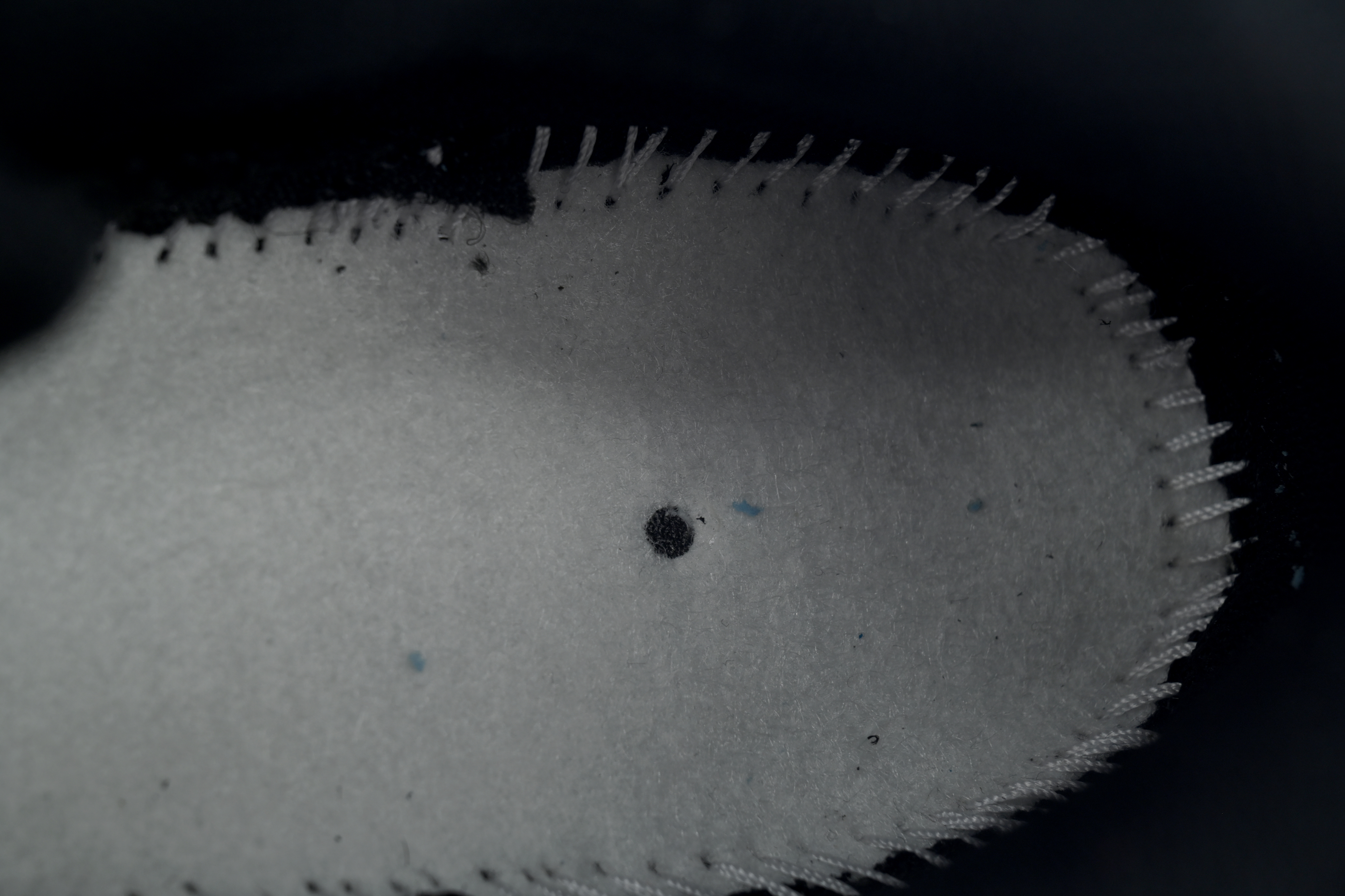 Air Max 95 Essential Triple Black CI3705-001