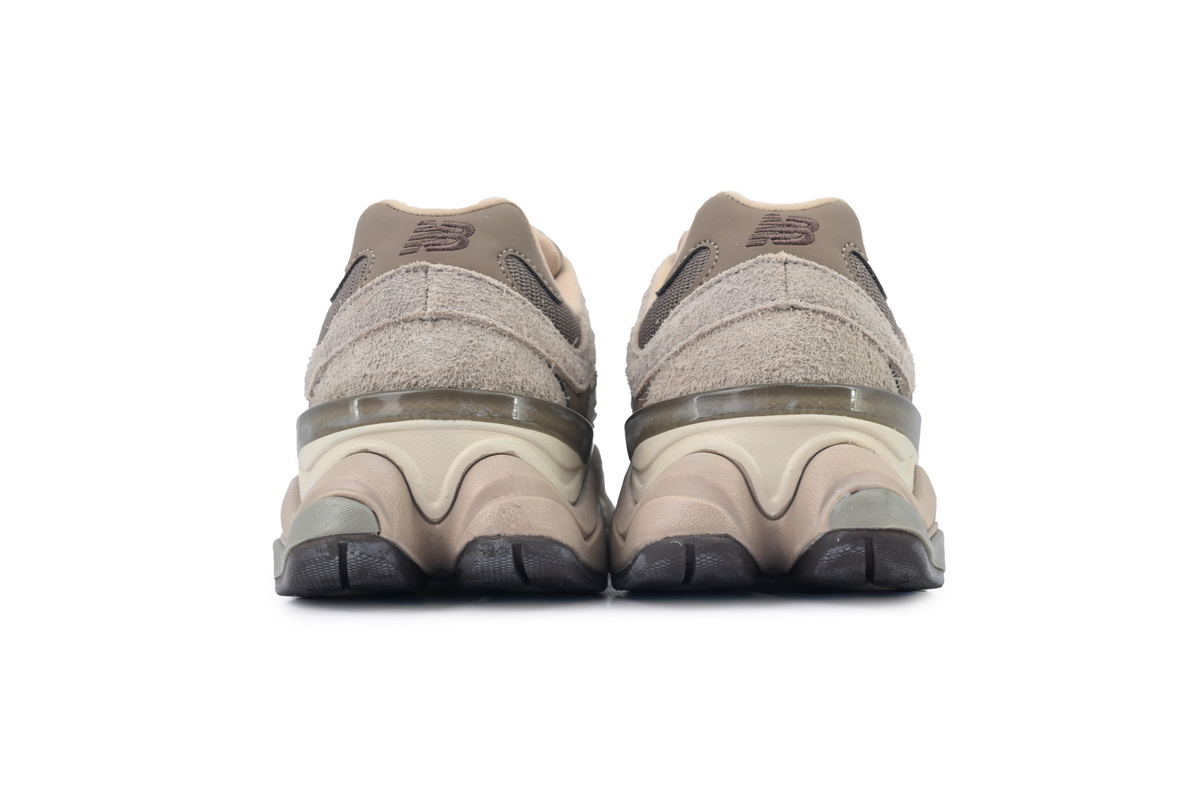 New Balance 9060 Mushroom U9060PB