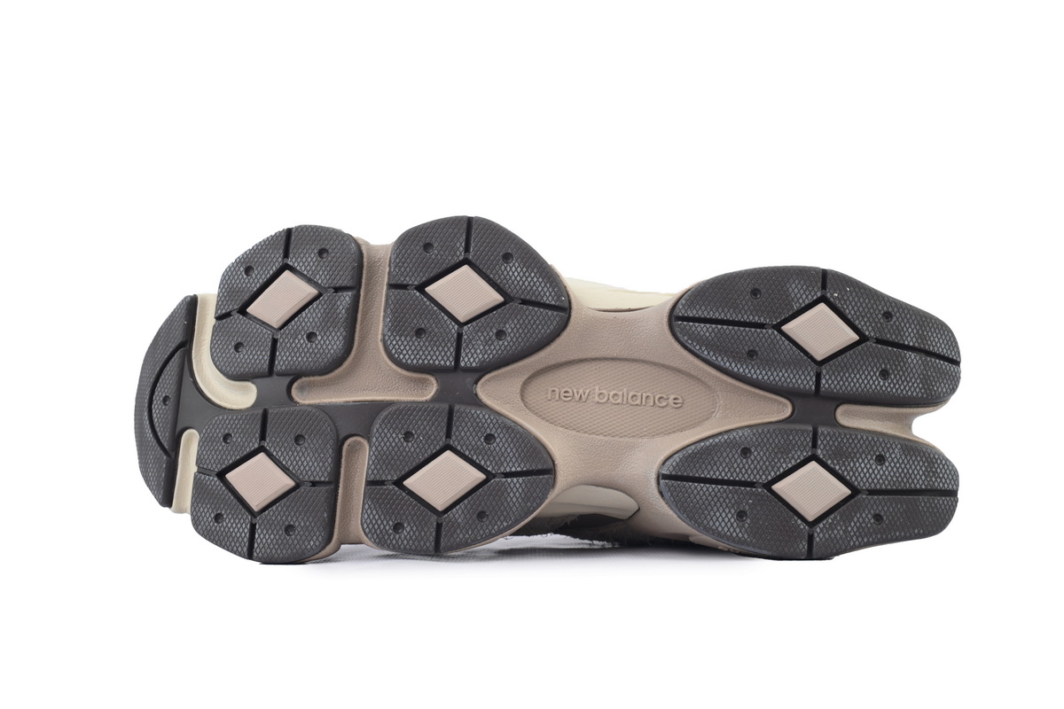 New Balance 9060 Mushroom U9060PB